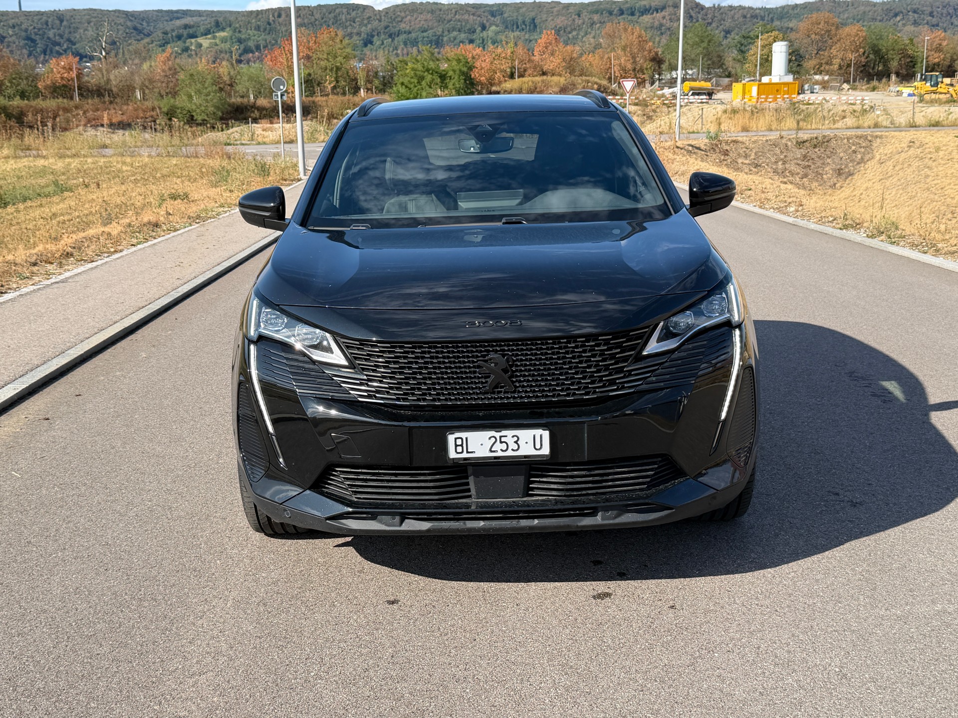 PEUGEOT 3008 225e Hybrid2 GT EAT8-image-4