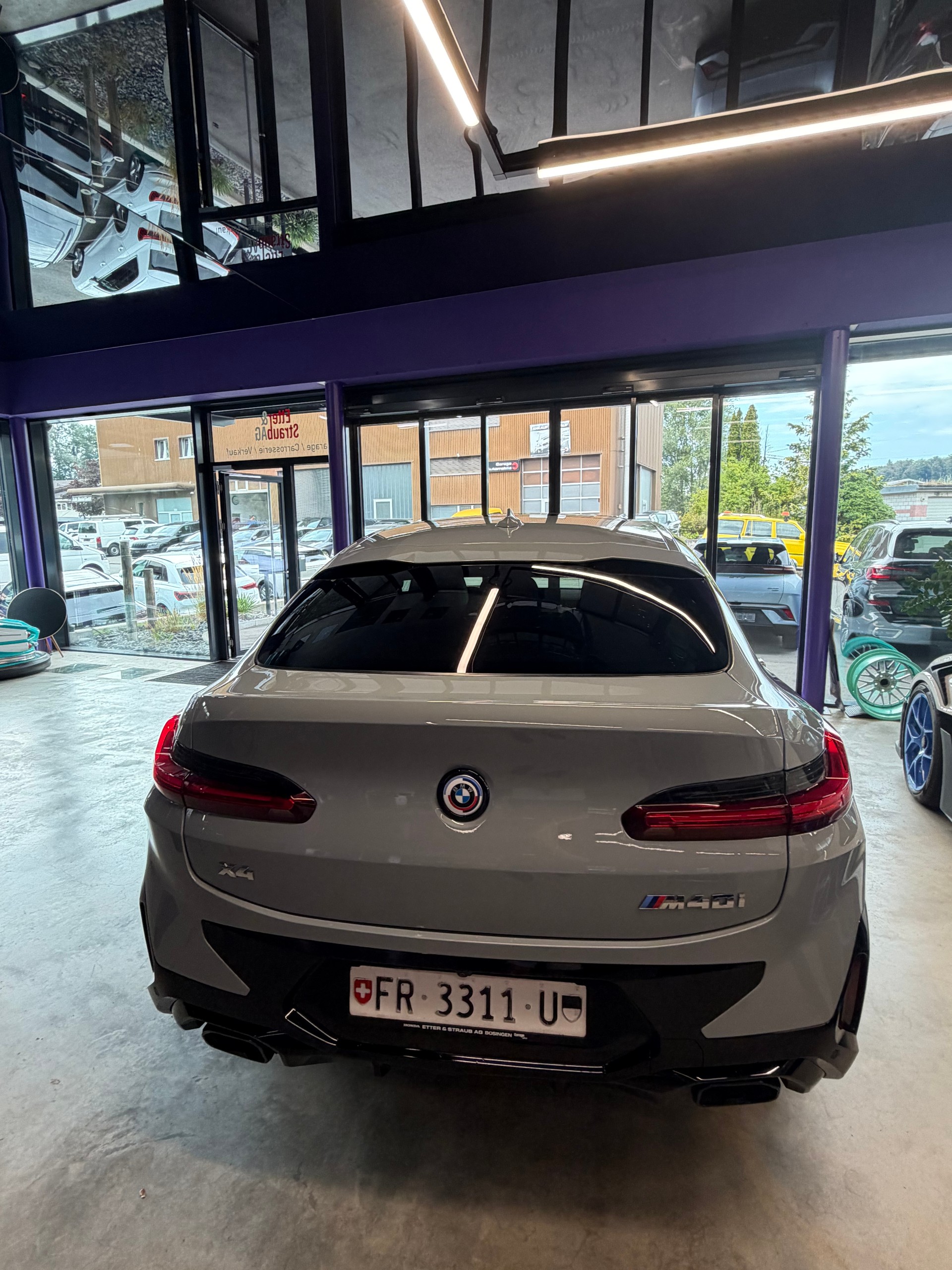 BMW X4 M40i 48V Steptronic-showroom-element-2