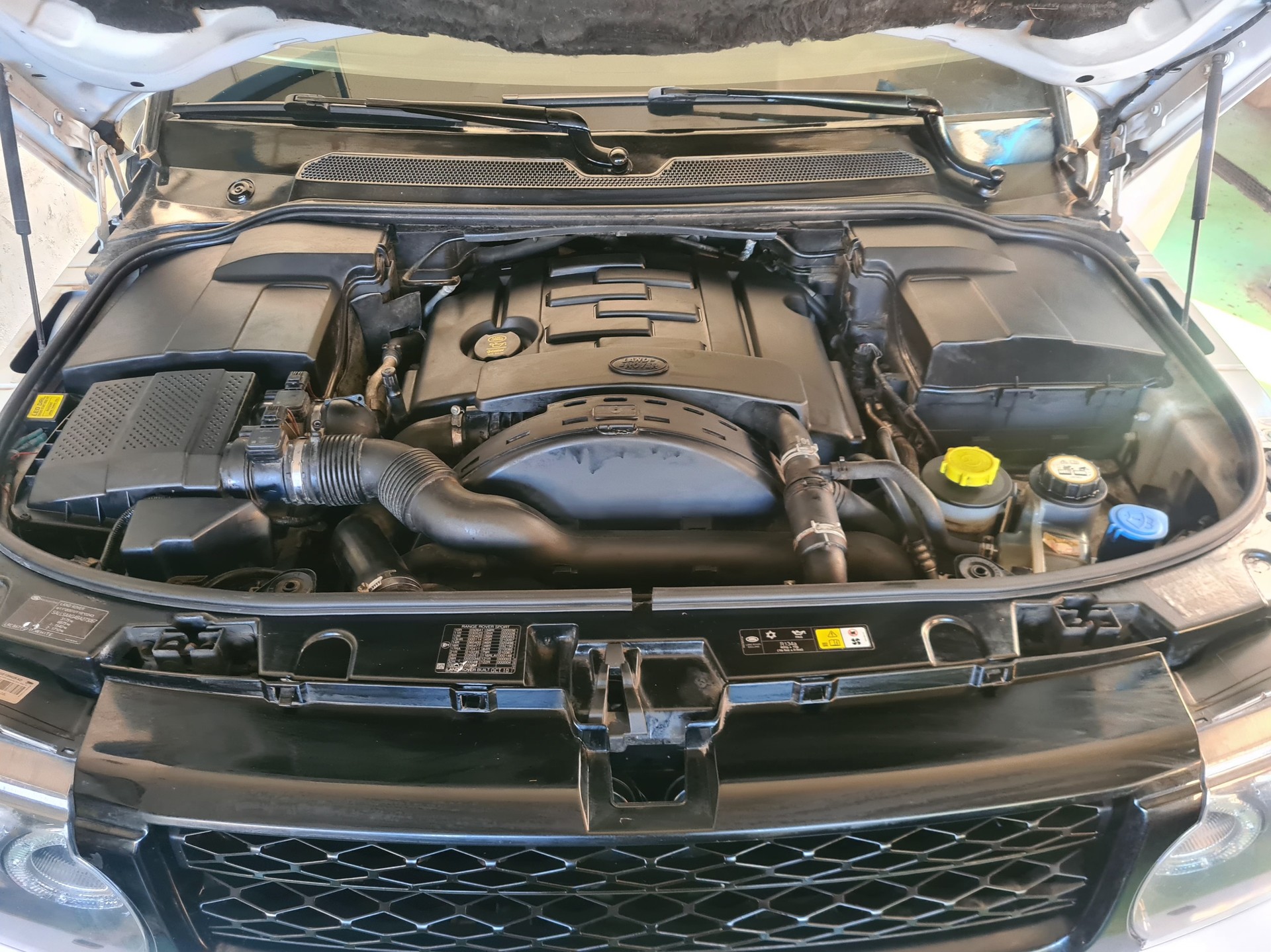 LAND ROVER RANGE ROVER SPORT-image-5