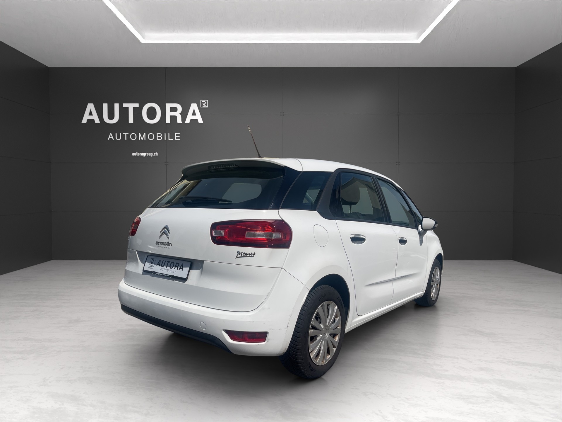 CITROEN C4 Picasso 1.6i 16V Attraction-image-4