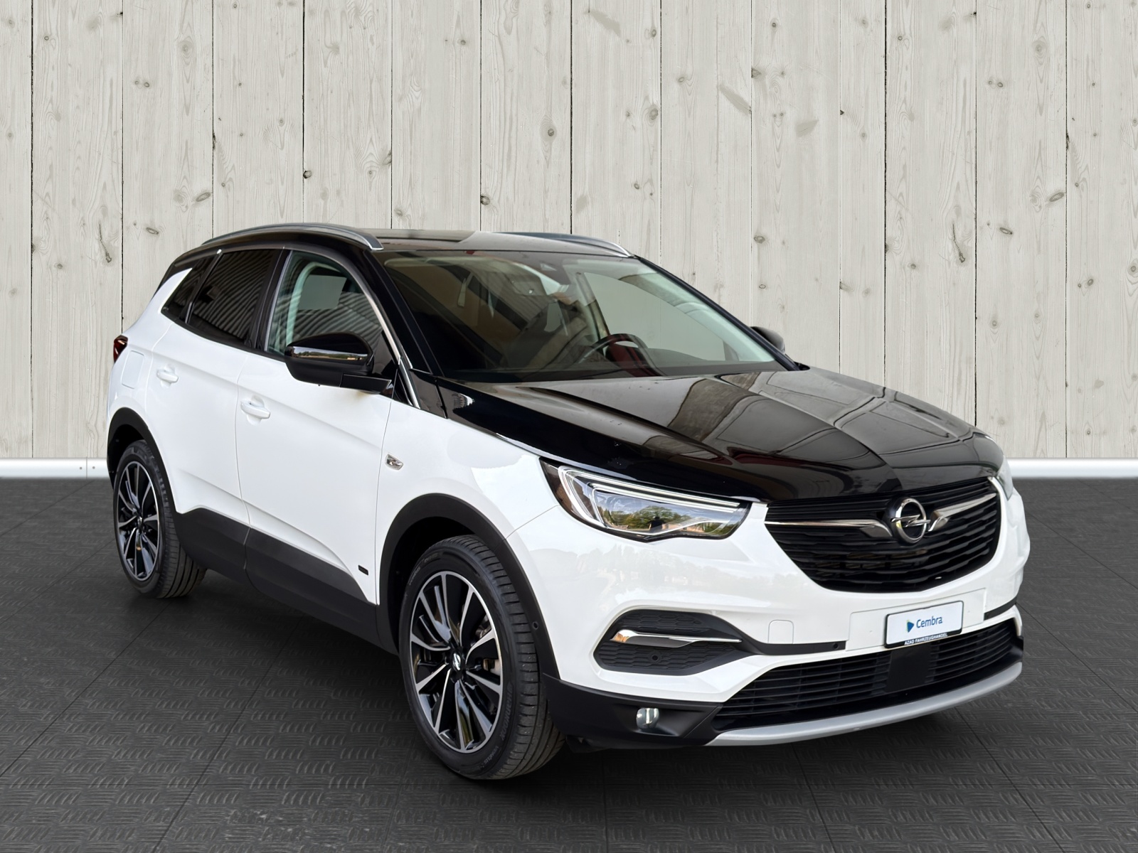 OPEL Grandland X 1.6 Hybrid4 Excellence Automatik-image-0