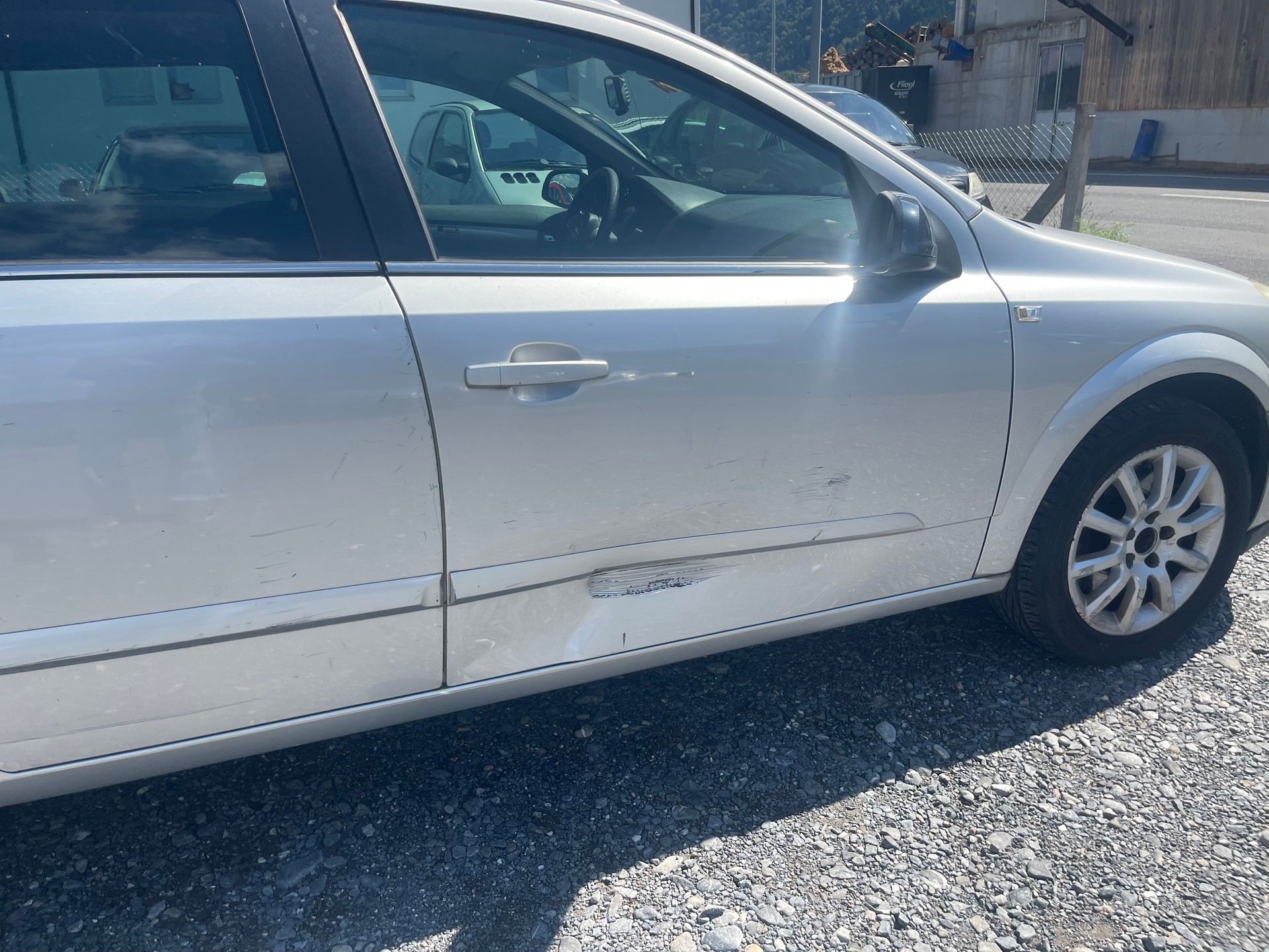 OPEL Astra Caravan 1.9 CDTi Enjoy-image-10