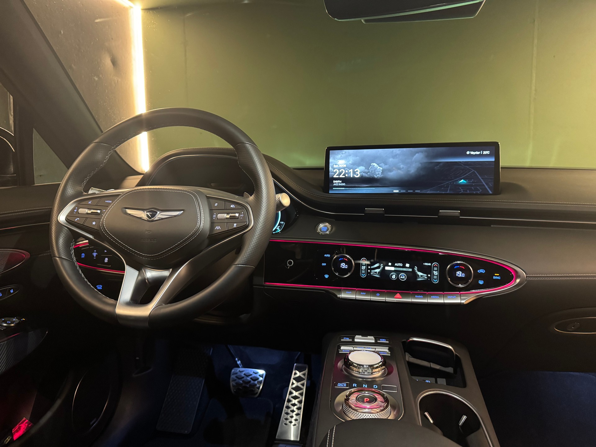 GENESIS 2.5T Sport full option-image-8