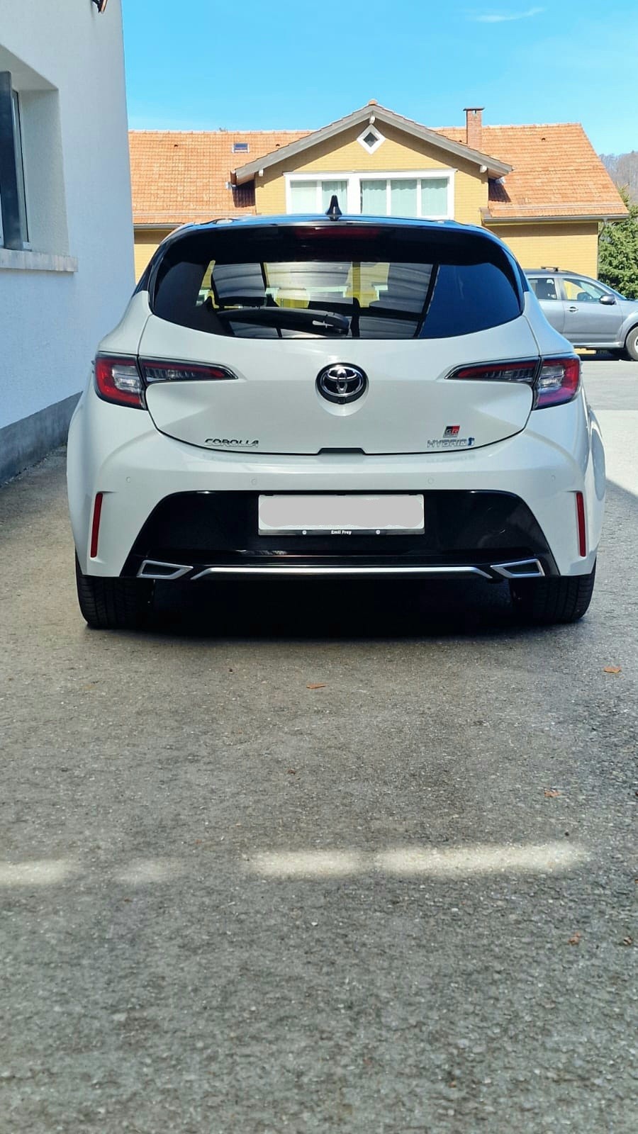 TOYOTA Corolla 2.0 HSD GR-S e-CVT-image-4