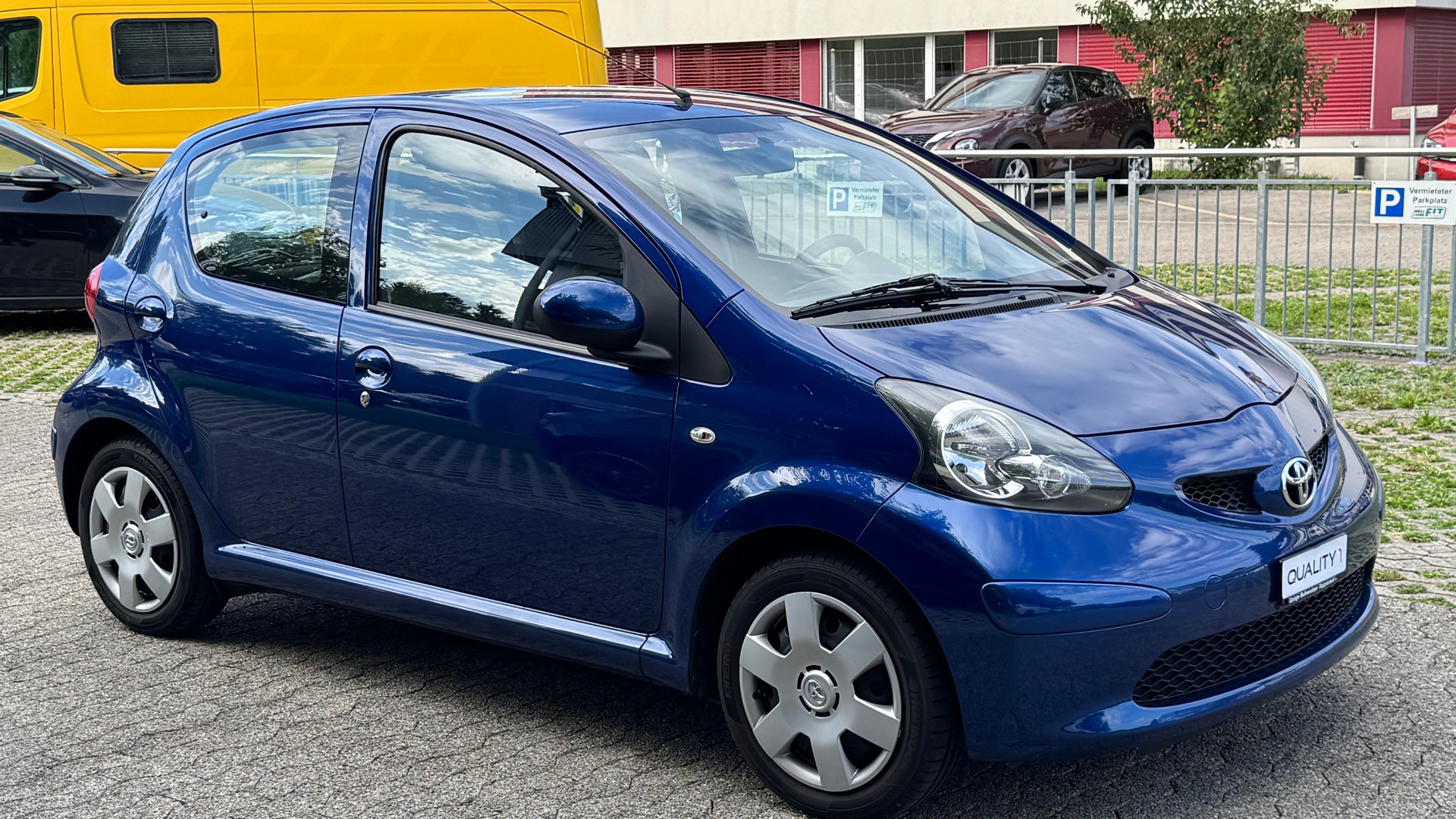 TOYOTA Aygo 1.0 Linea Terra-image-2