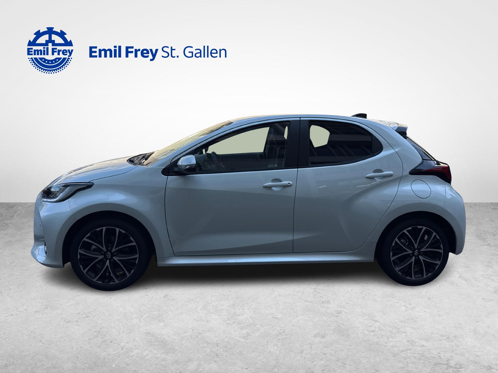 TOYOTA Yaris 1.5 VVT-i HSD Trend-showroom-element-1