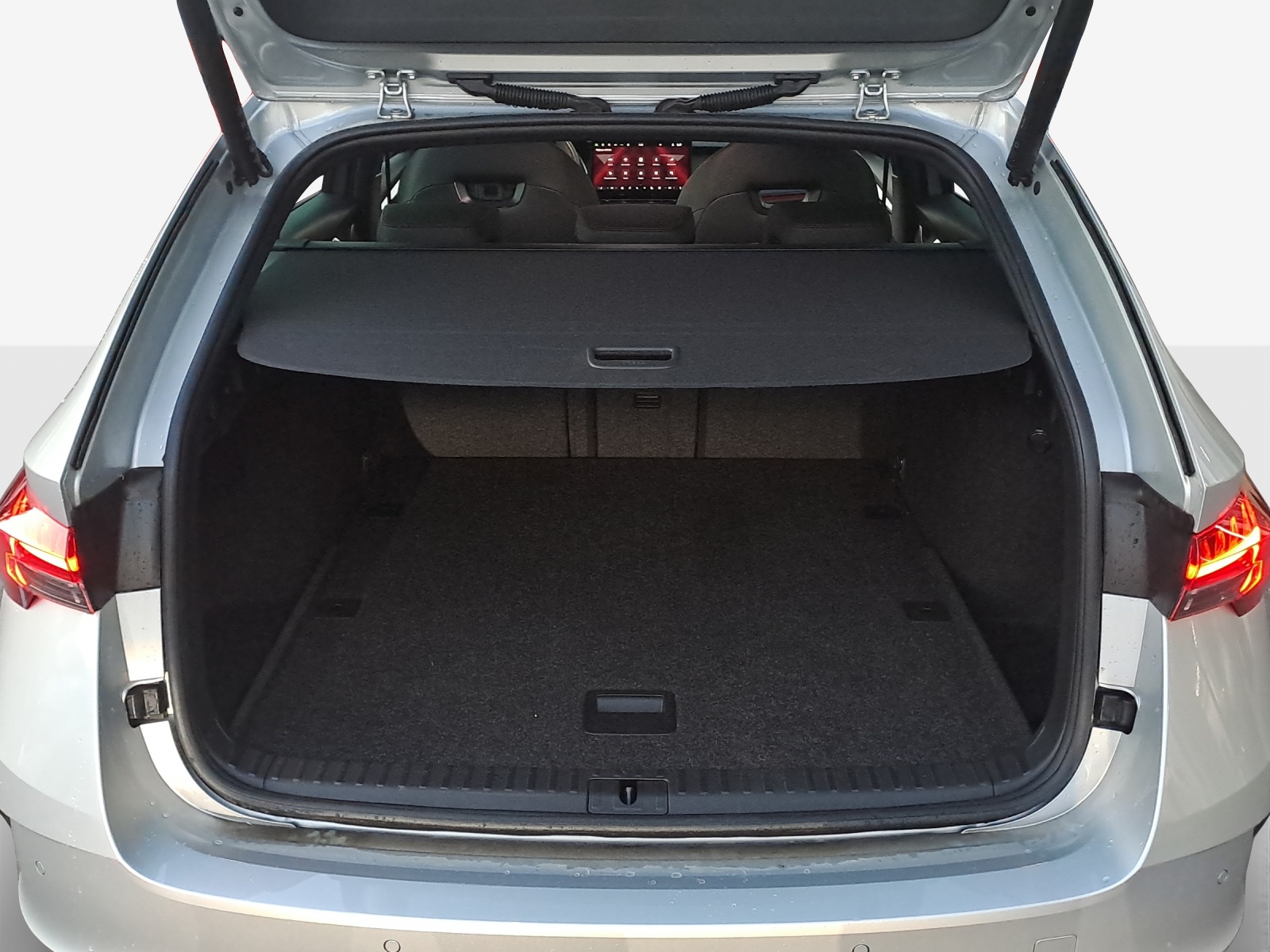 SKODA Octavia Combi 2.0 TSI DSG RS-image-12