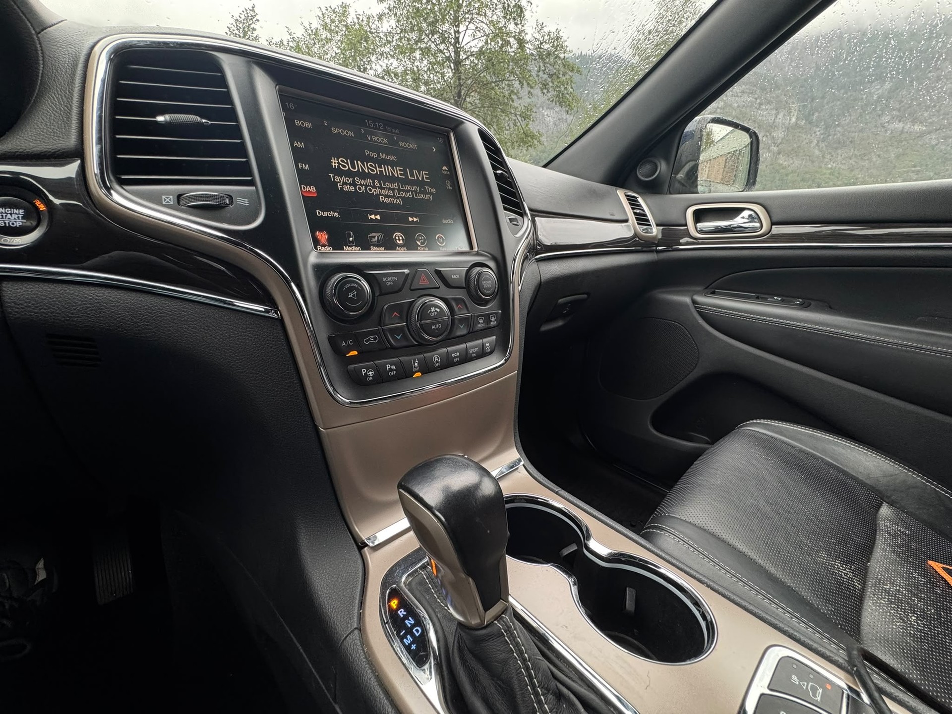 JEEP Grand Cherokee 3.0 CRD Limited Automatic-image-5