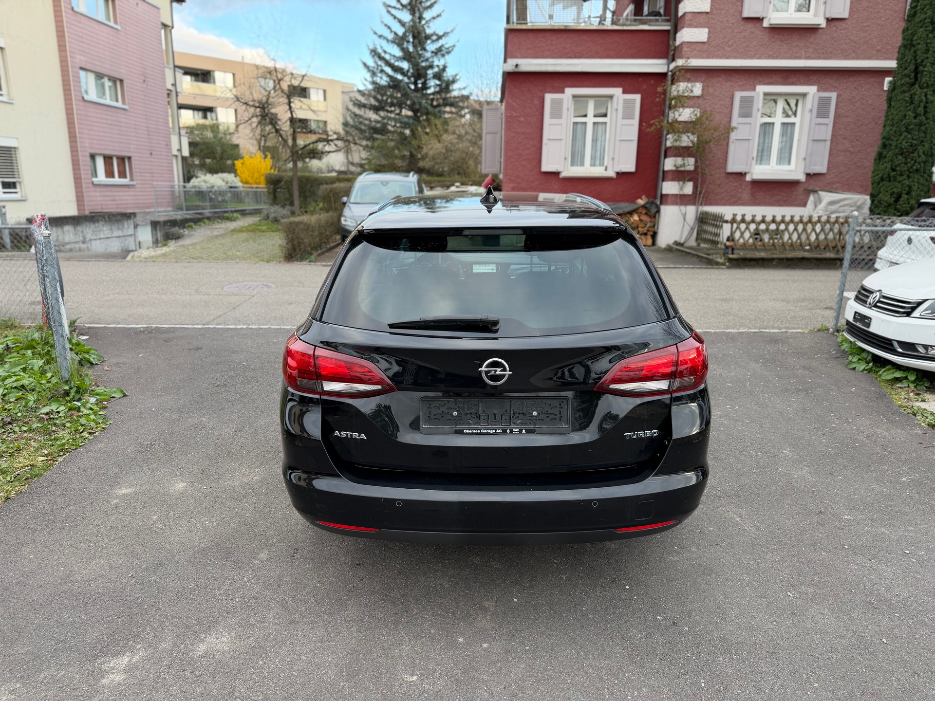 OPEL Astra Sports Tourer 1.4i Turbo Enjoy Automatic-image-3