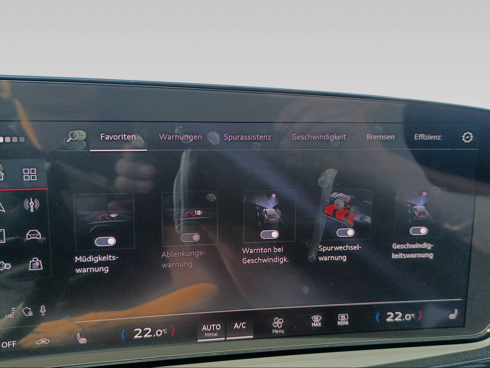 AUDI A5 Avant 2.0TFSI 204PS S-Line Quattro / CH-Modell / Gratisservice / Werksgarantie-image-14