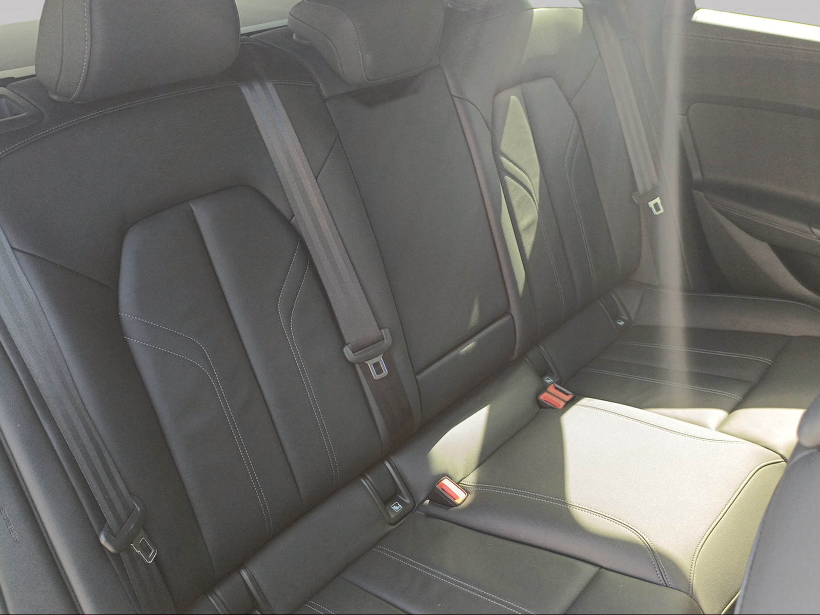 AUDI A5 Avant 2.0TFSI 204PS S-Line Quattro / CH-Modell / Gratisservice / Werksgarantie-image-9