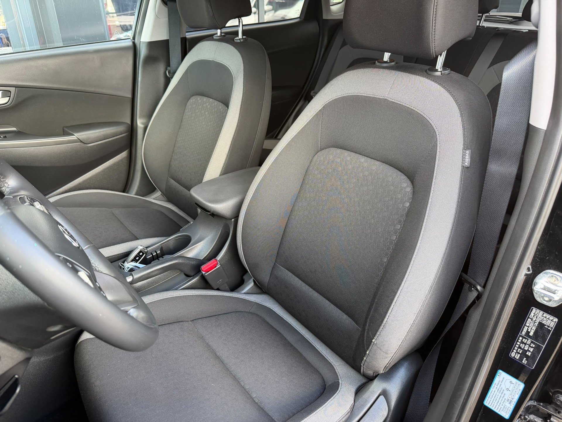 HYUNDAI Kona 1.0 T-GDi Launch Plus 2WD-image-8