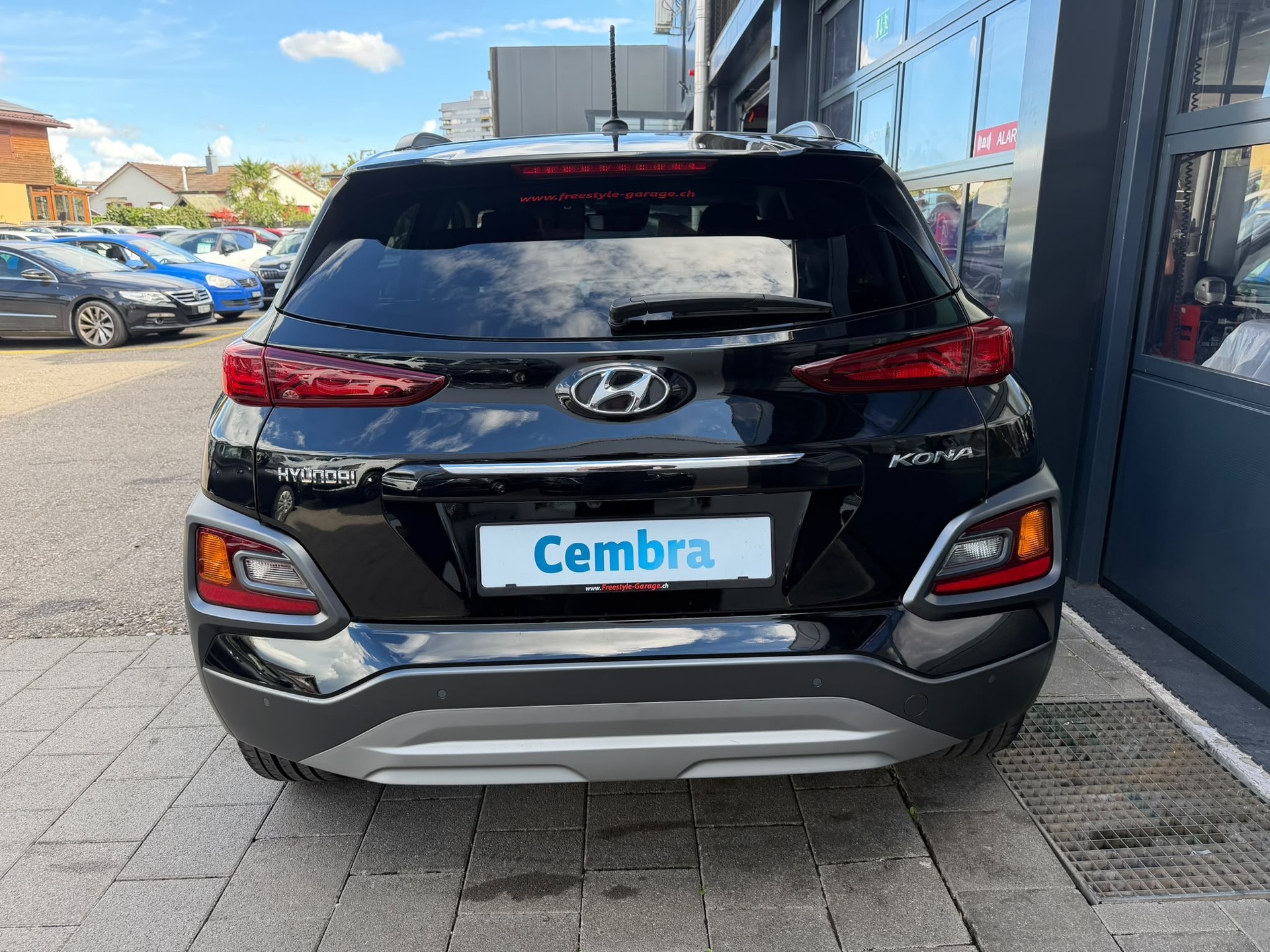 HYUNDAI Kona 1.0 T-GDi Launch Plus 2WD-image-4
