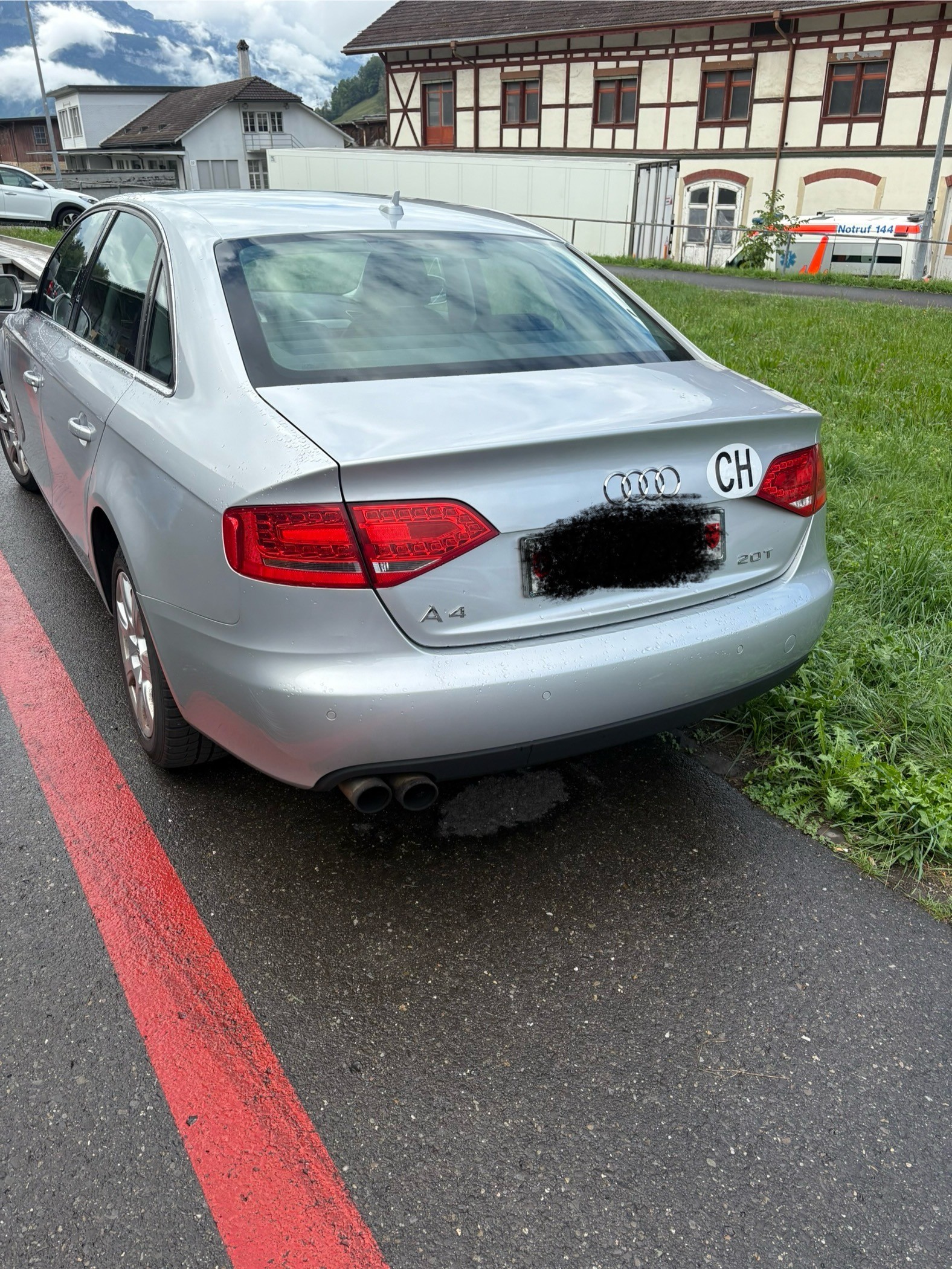 AUDI A4 Limousine 2.0 TFSI Style multitronic-image-3