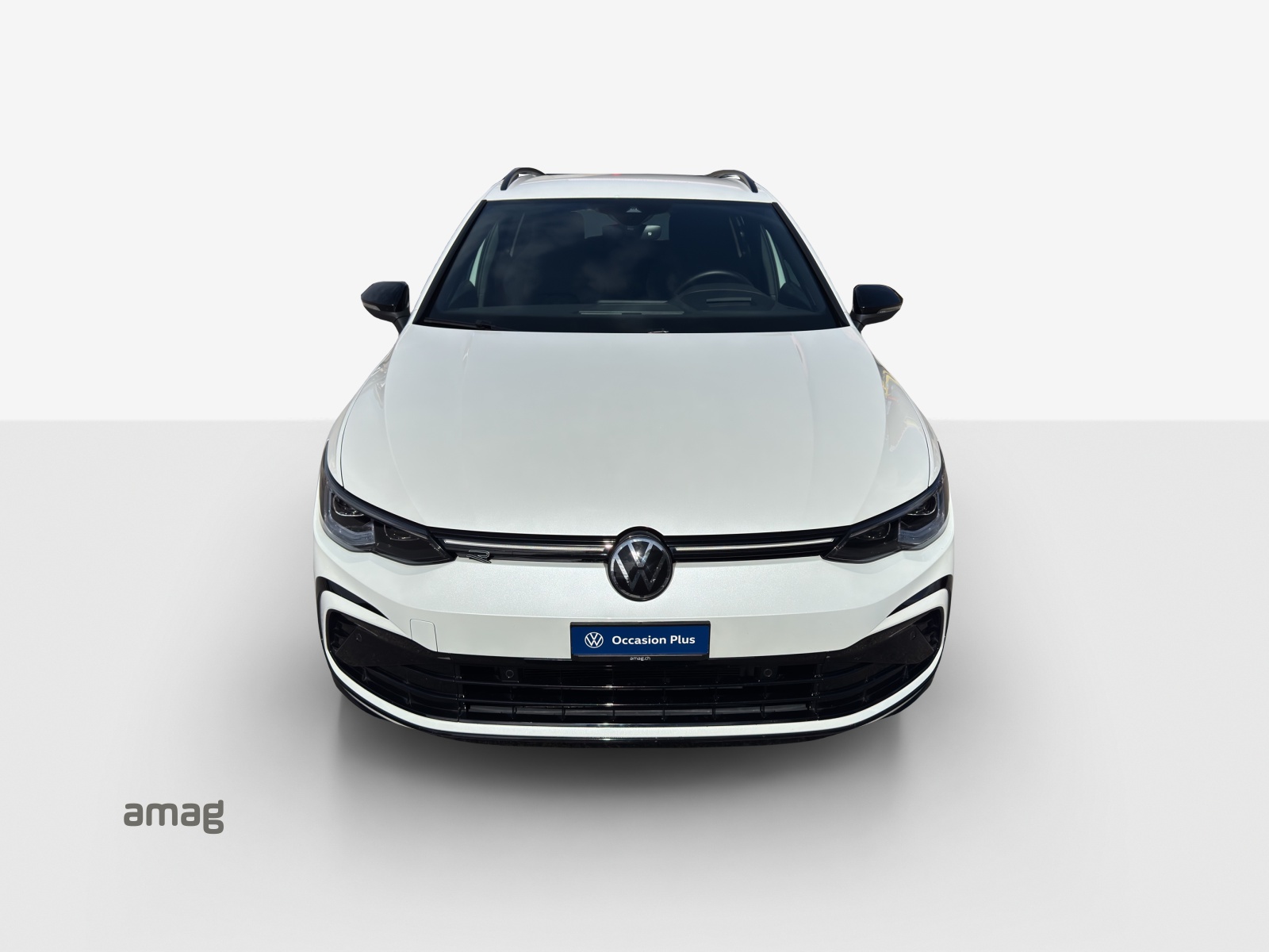 VW Golf Variant 2.0 TSI R-Line DSG 4Motion-image-6