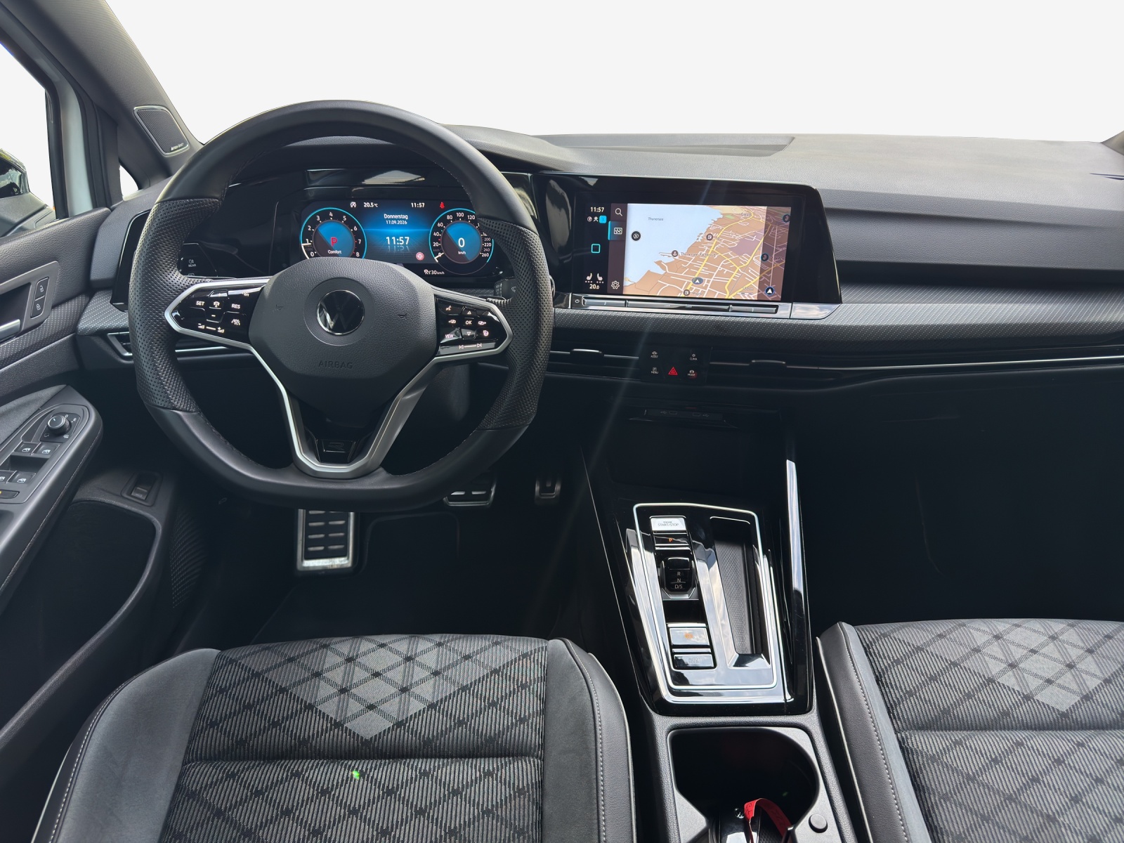 VW Golf Variant 2.0 TSI R-Line DSG 4Motion-image-8