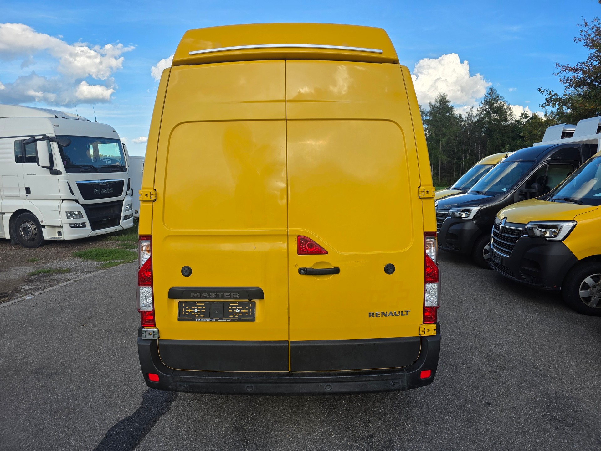 RENAULT Master T35 2.3dCi 135 L3H3-image-4