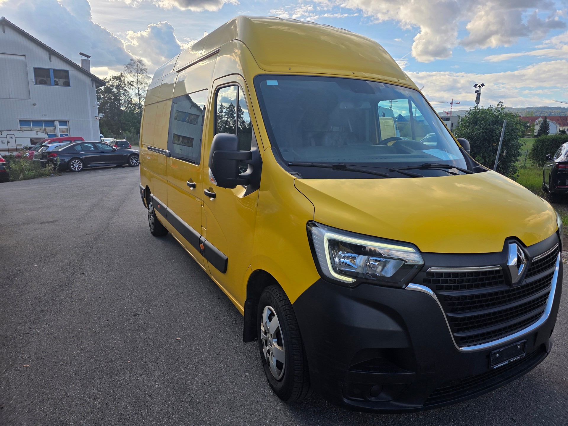 RENAULT Master T35 2.3dCi 135 L3H3-image-6