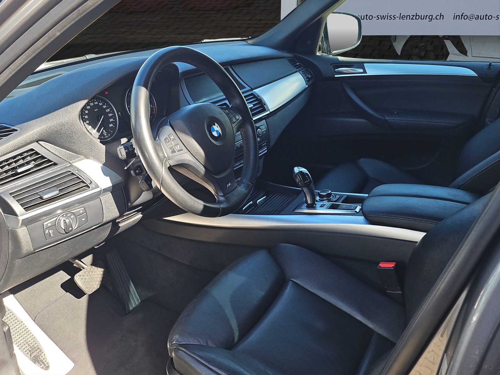 BMW X5 xDrive 40d Steptronic-image-10
