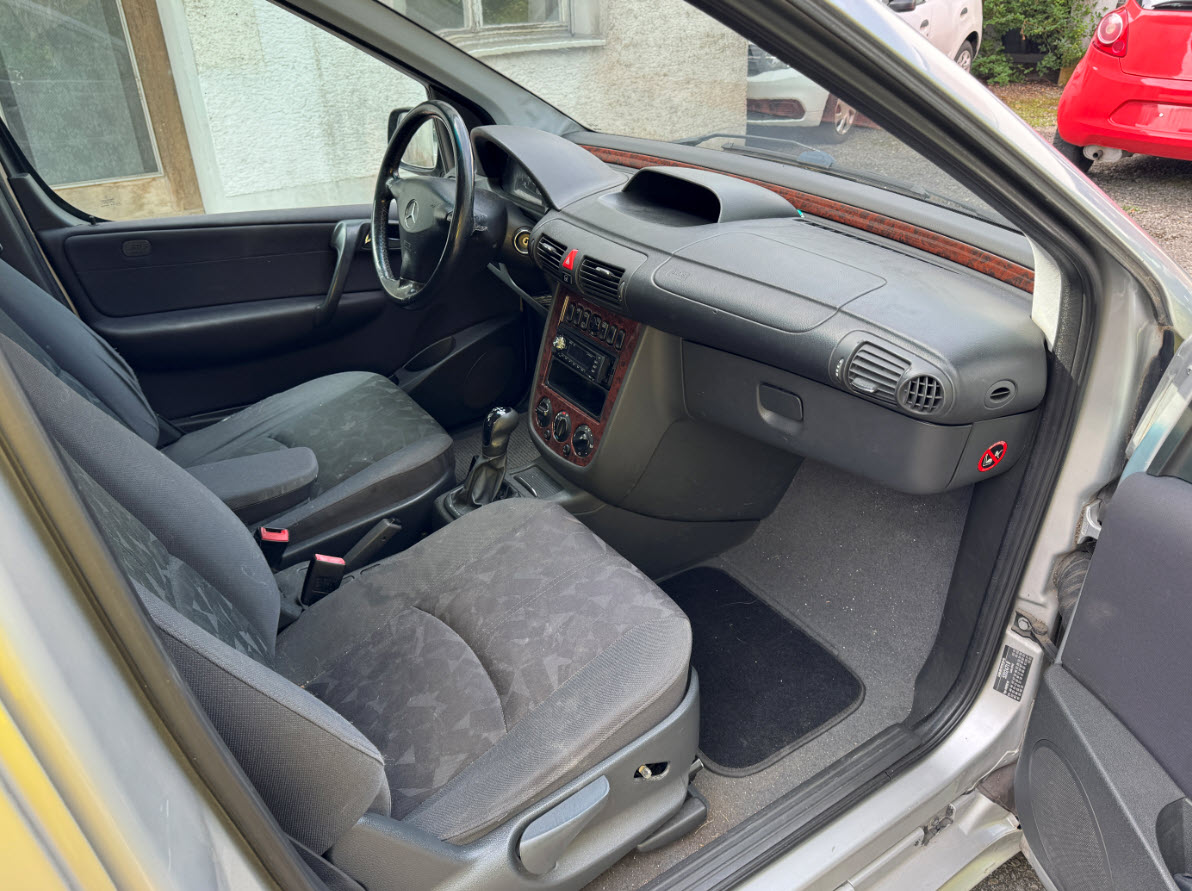 MERCEDES-BENZ Vaneo 1.9i Trend-image-4