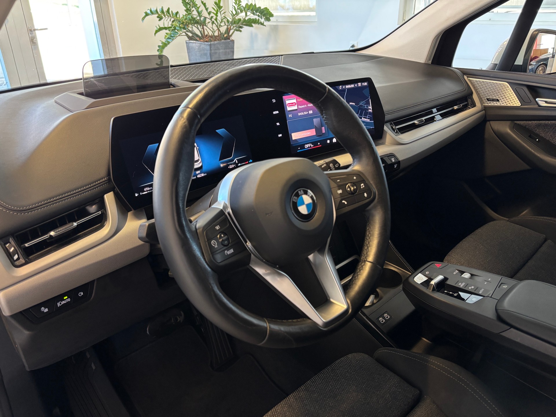 BMW 218d Active Tourer DKG-image-5