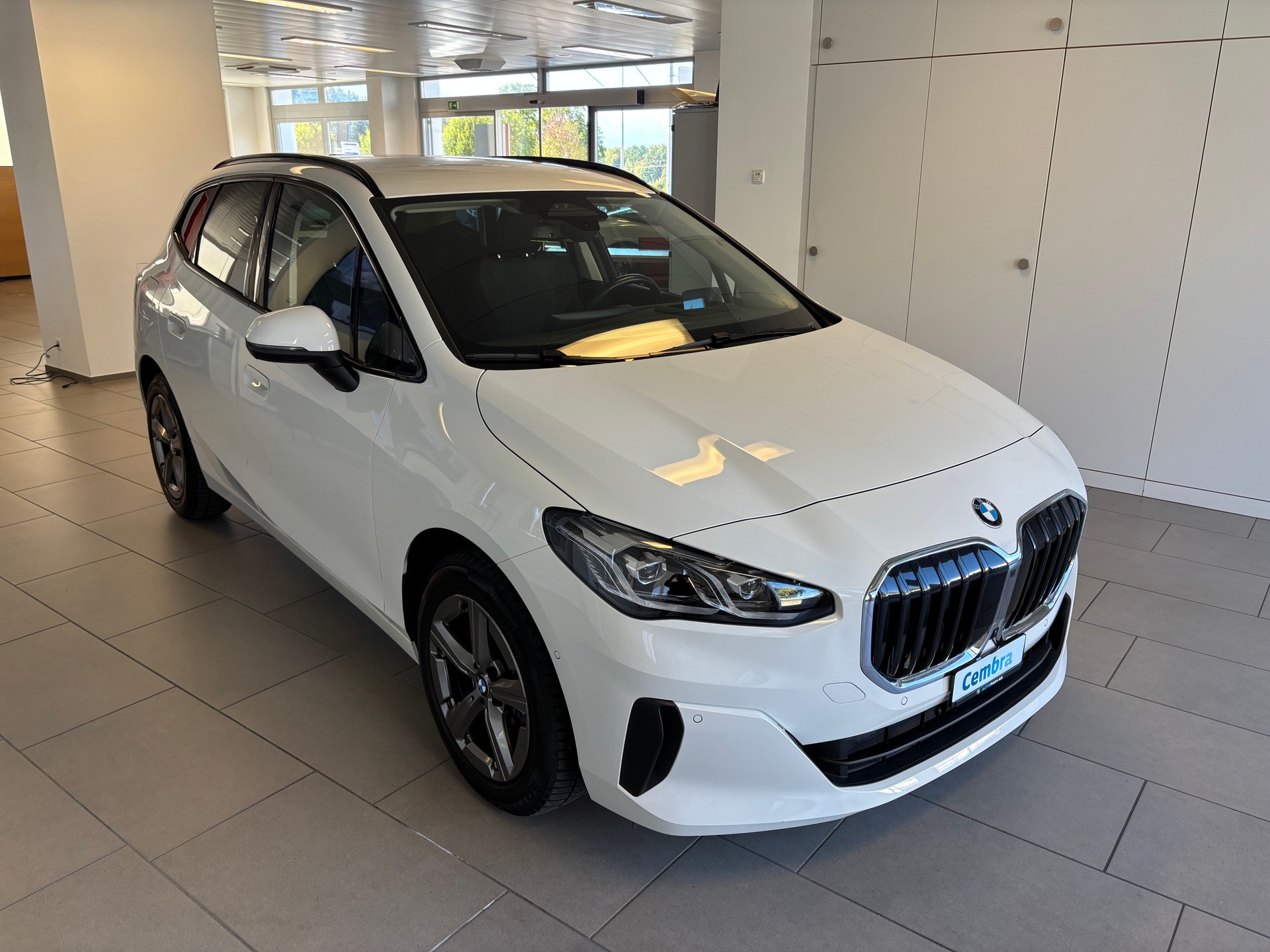 BMW 218d Active Tourer DKG-image-1
