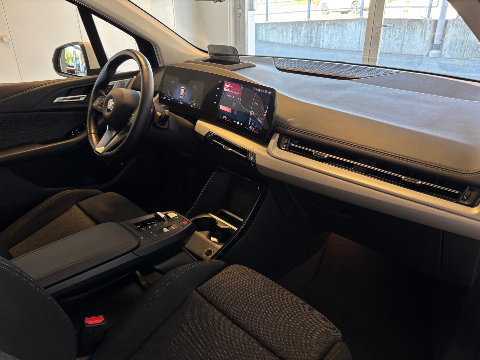 BMW 218d Active Tourer DKG-image-6