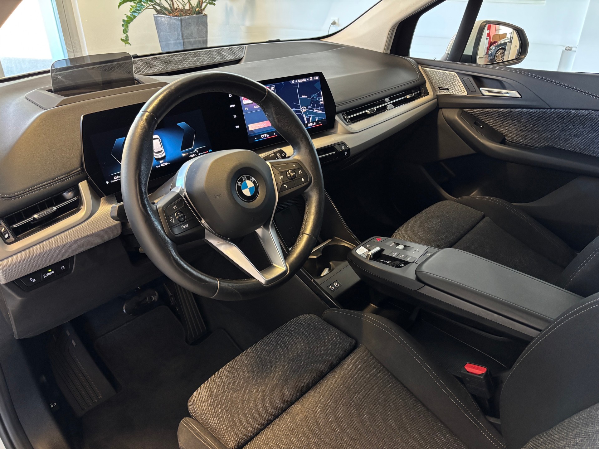 BMW 218d Active Tourer DKG-image-4