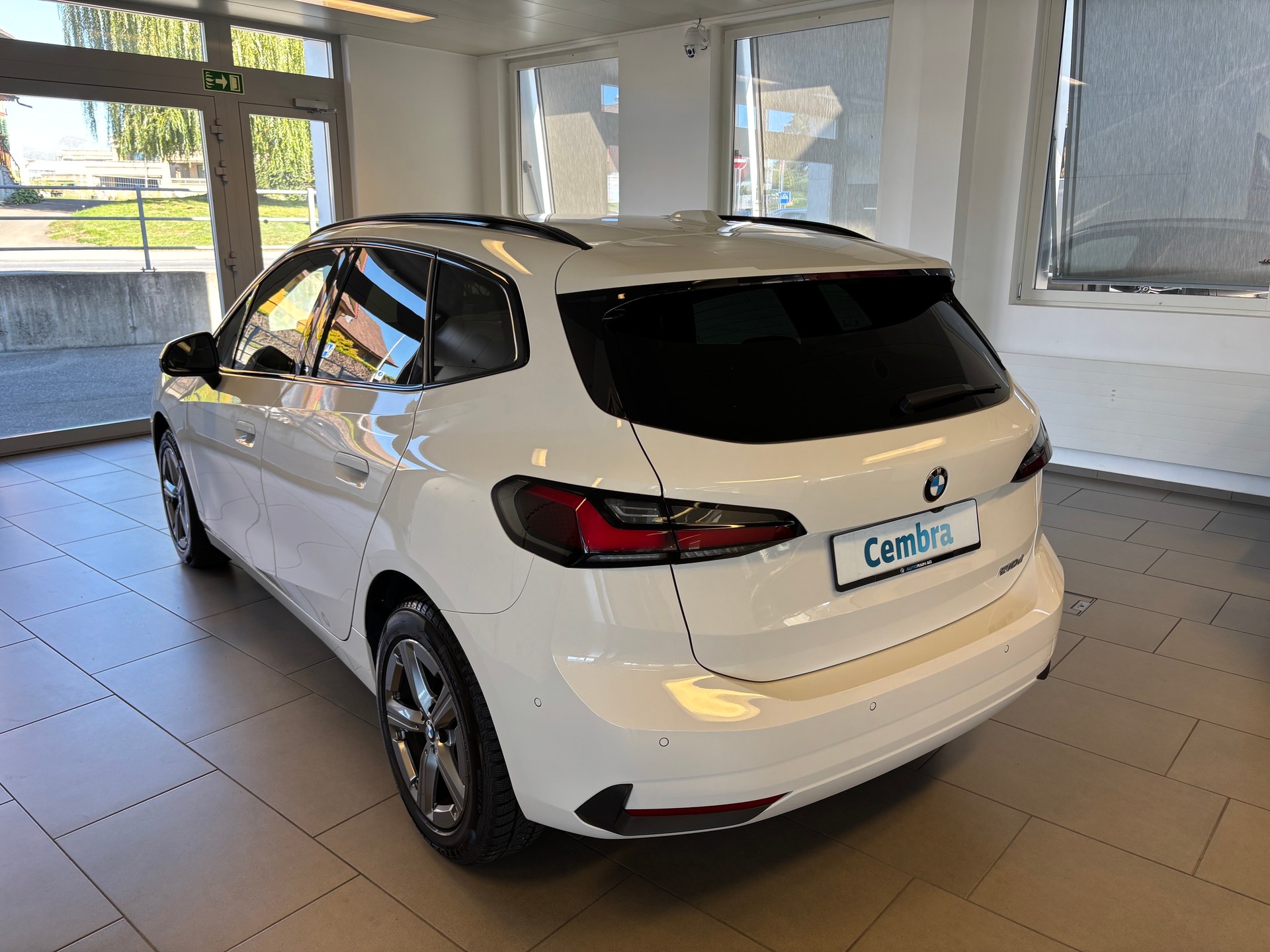 BMW 218d Active Tourer DKG-image-3