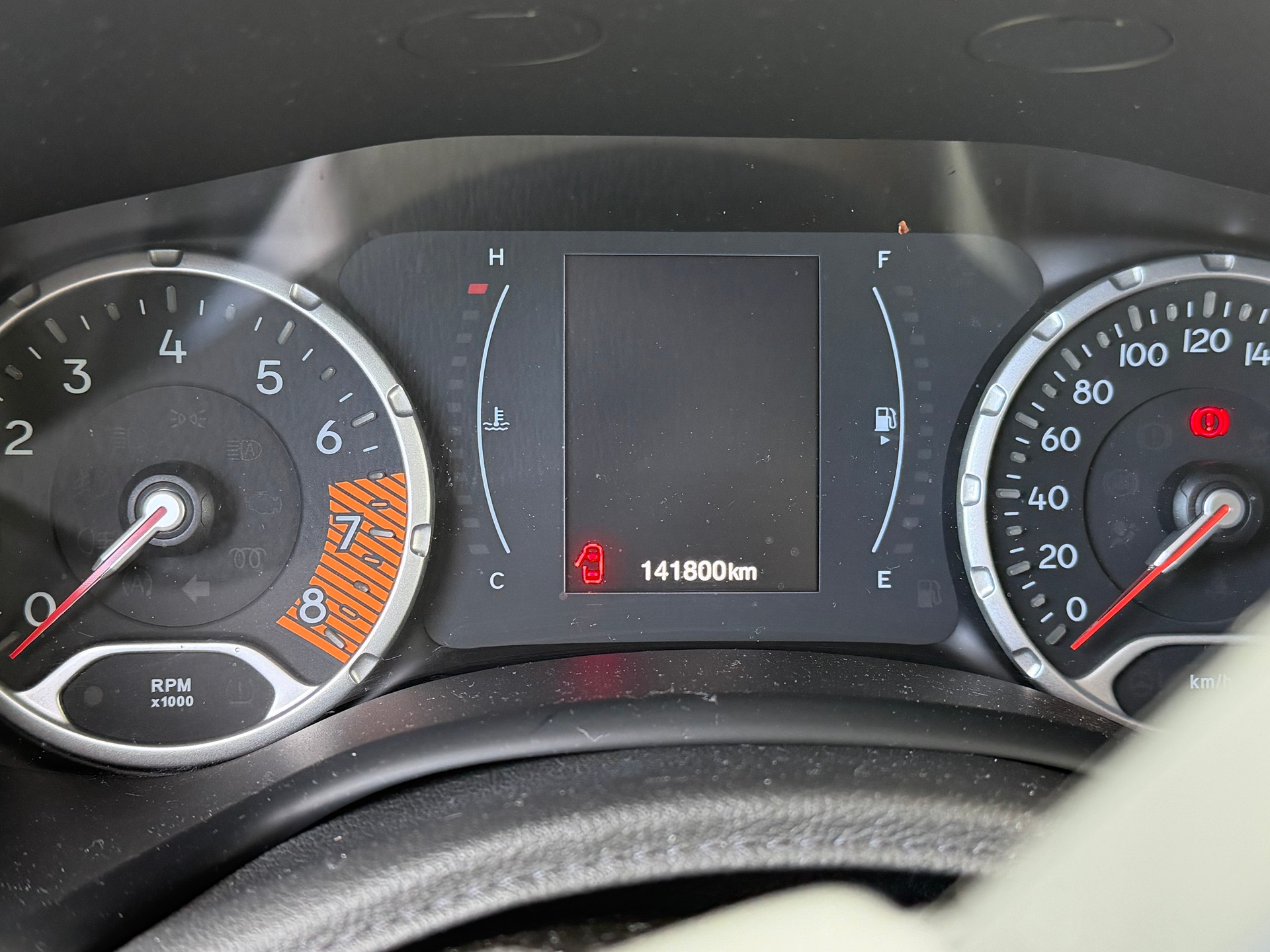 JEEP Renegade 1.0 Turbo Night Eagle-image-11