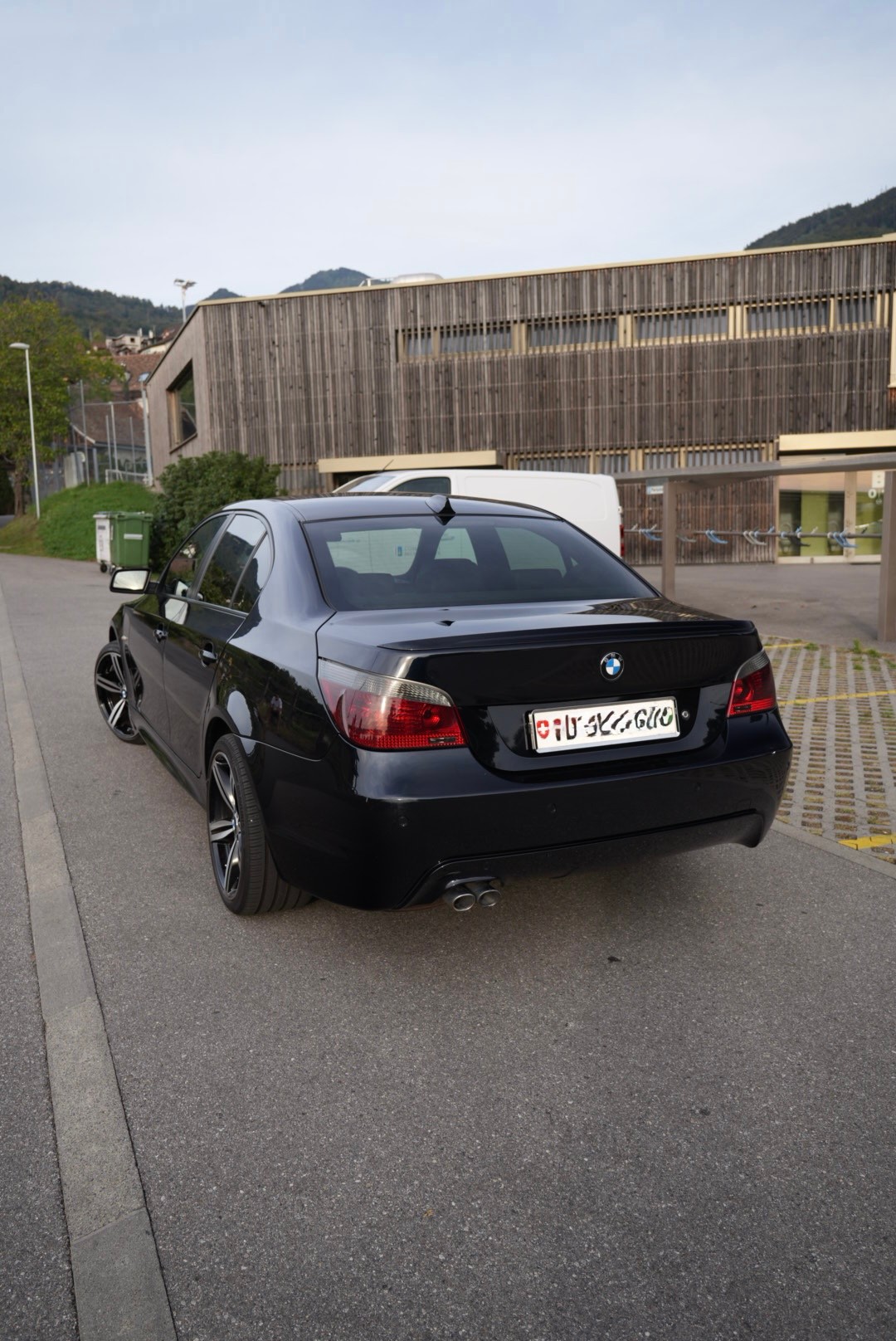 BMW 530xd-image-3