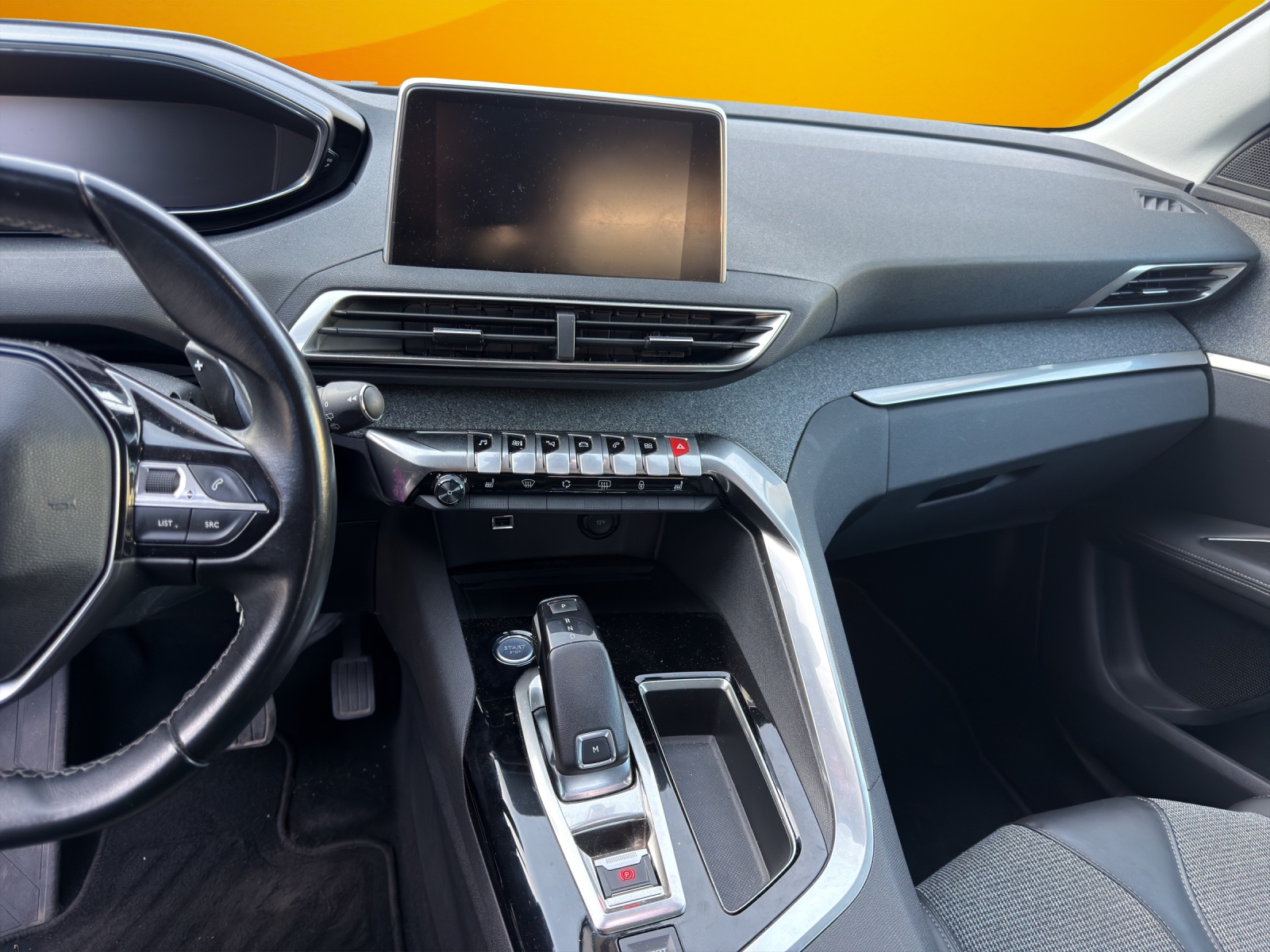 PEUGEOT 3008 1.6 THP Allure EAT-image-15