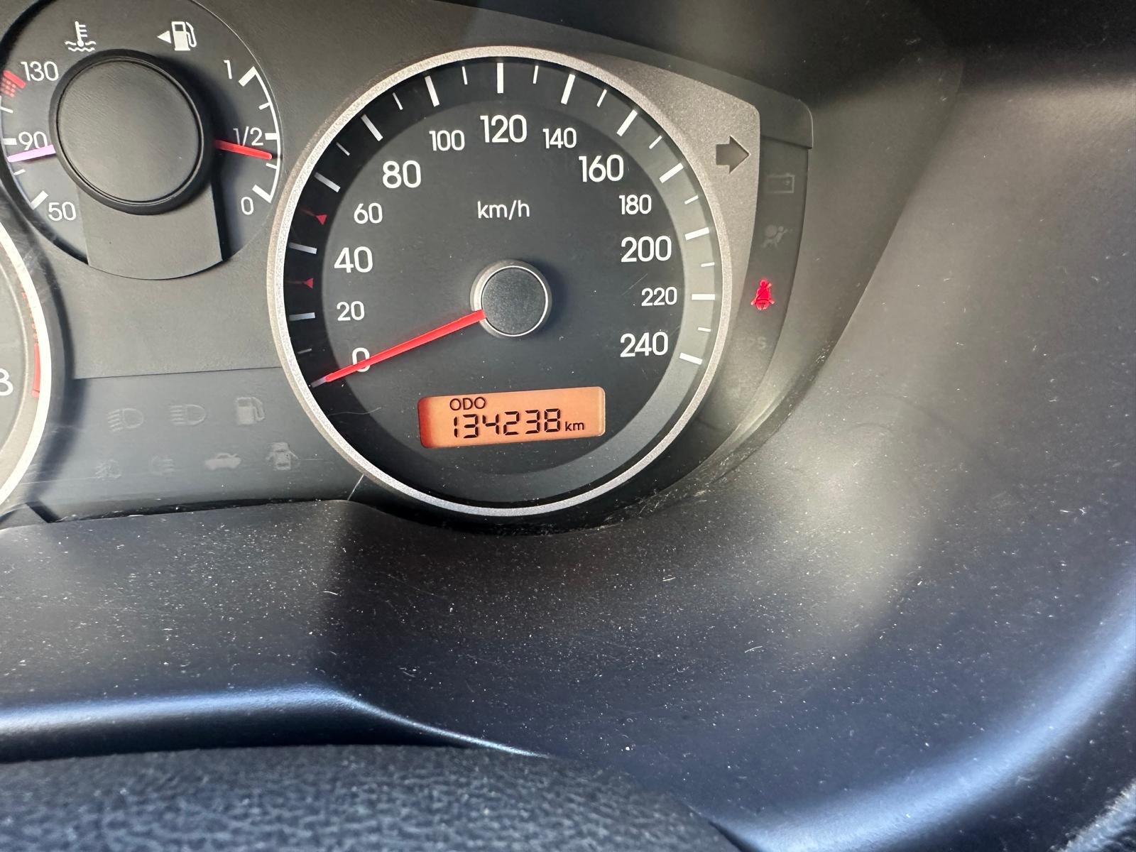 HYUNDAI i20 1.6 20th Anniversary Edition-image-10