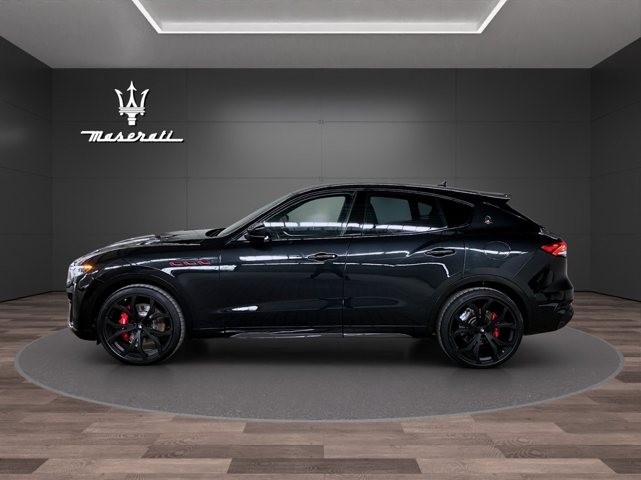 MASERATI Levante 3.8 V8 Trofeo Q4 Automatica-image-2