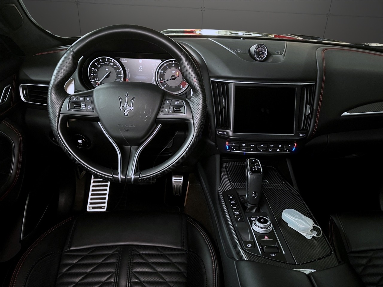 MASERATI Levante 3.8 V8 Trofeo Q4 Automatica-image-5