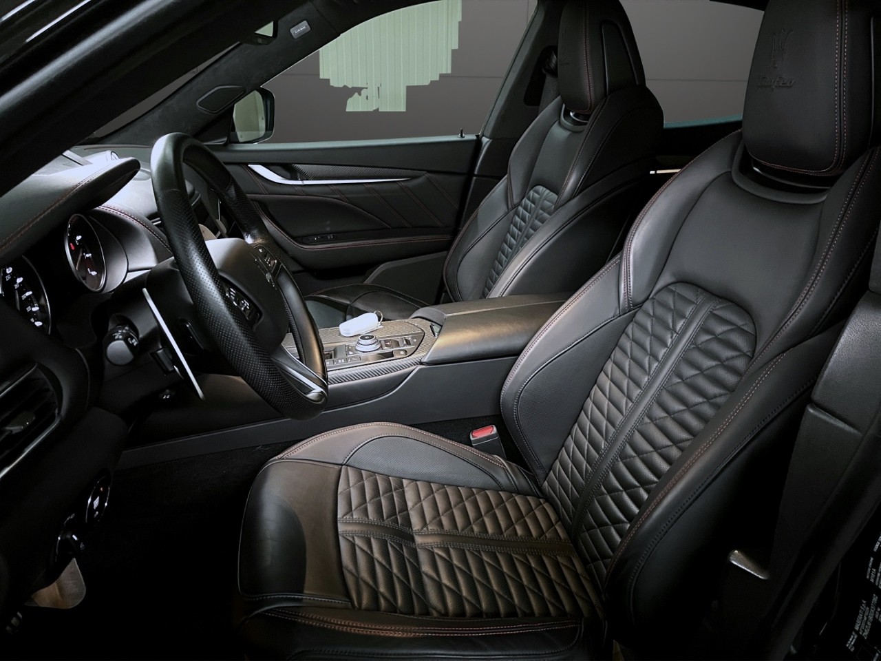 MASERATI Levante 3.8 V8 Trofeo Q4 Automatica-image-4