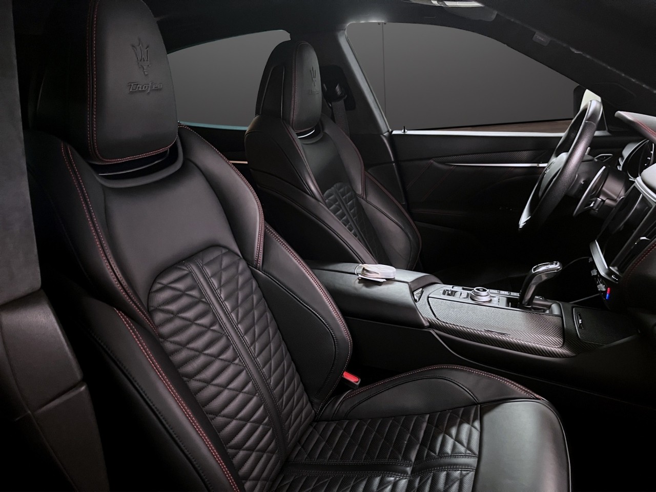 MASERATI Levante 3.8 V8 Trofeo Q4 Automatica-image-11