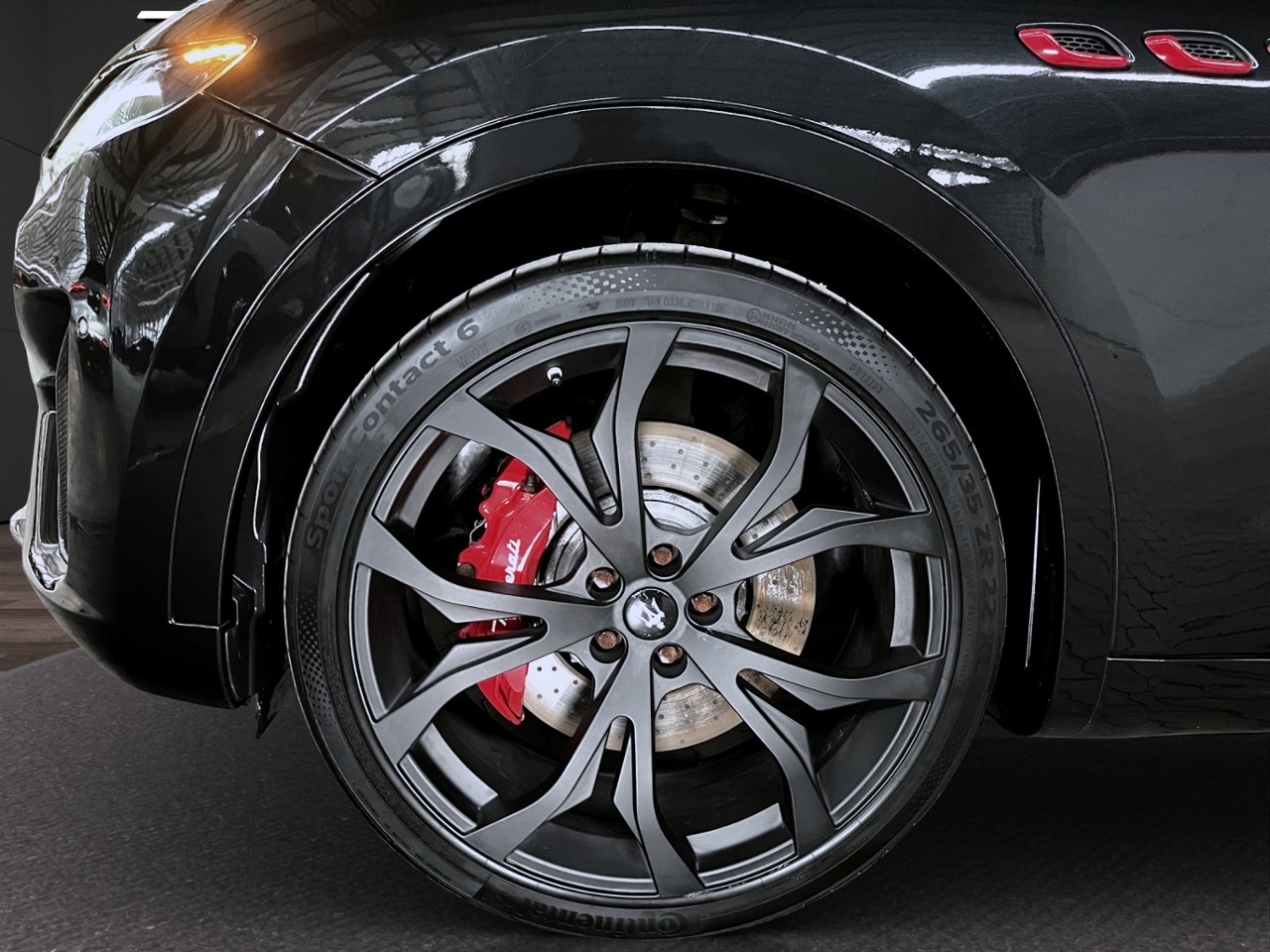 MASERATI Levante 3.8 V8 Trofeo Q4 Automatica-image-15