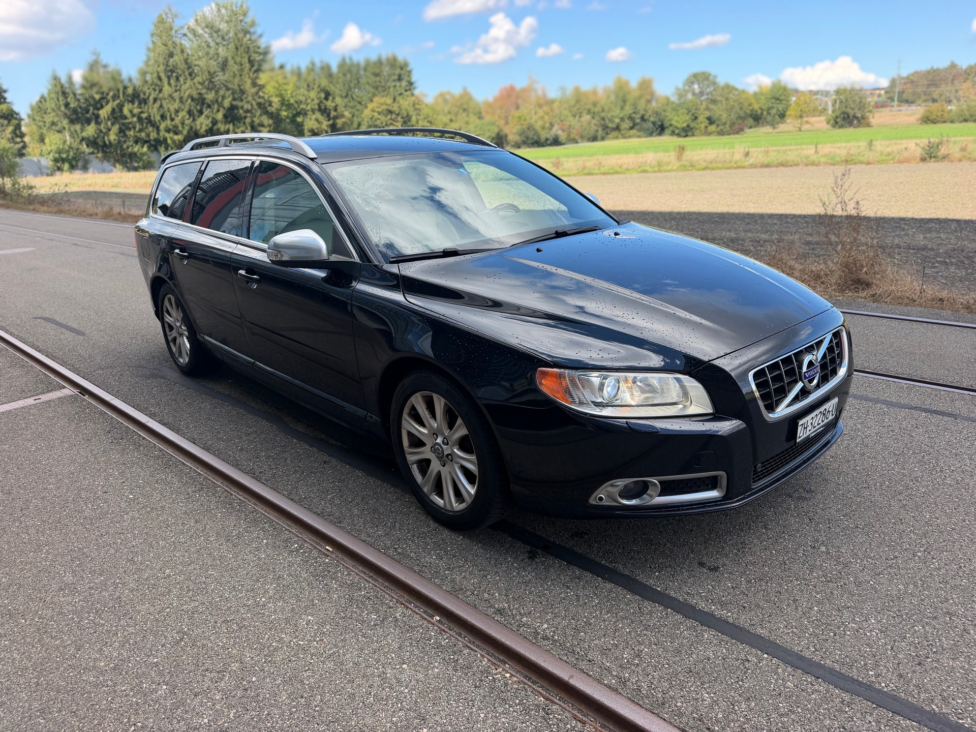 VOLVO V70 T6 AWD Summum Geartronic-image-2
