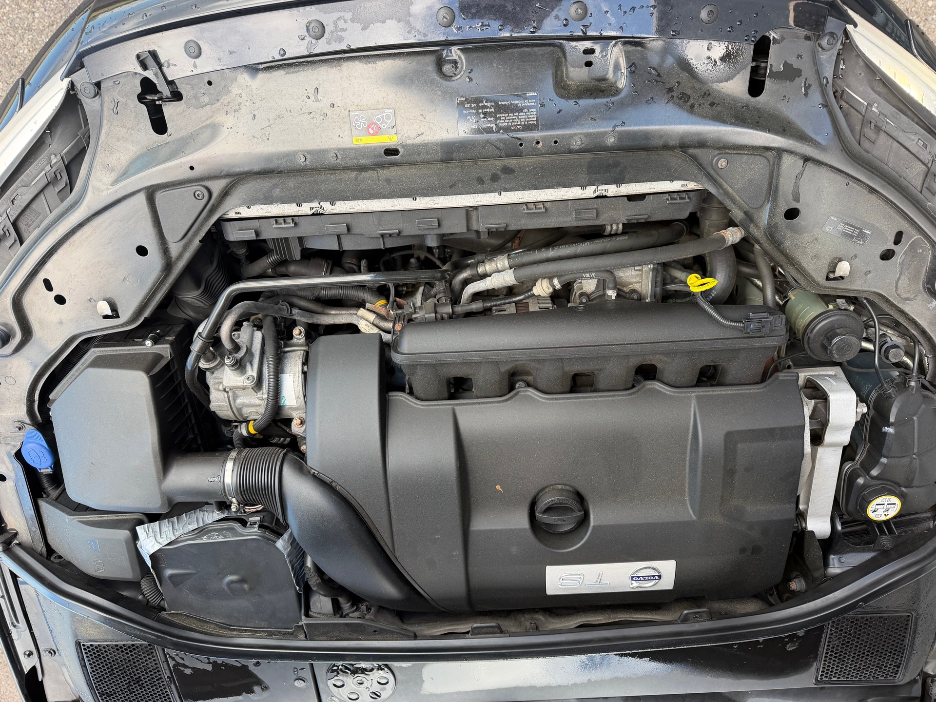 VOLVO V70 T6 AWD Summum Geartronic-image-18