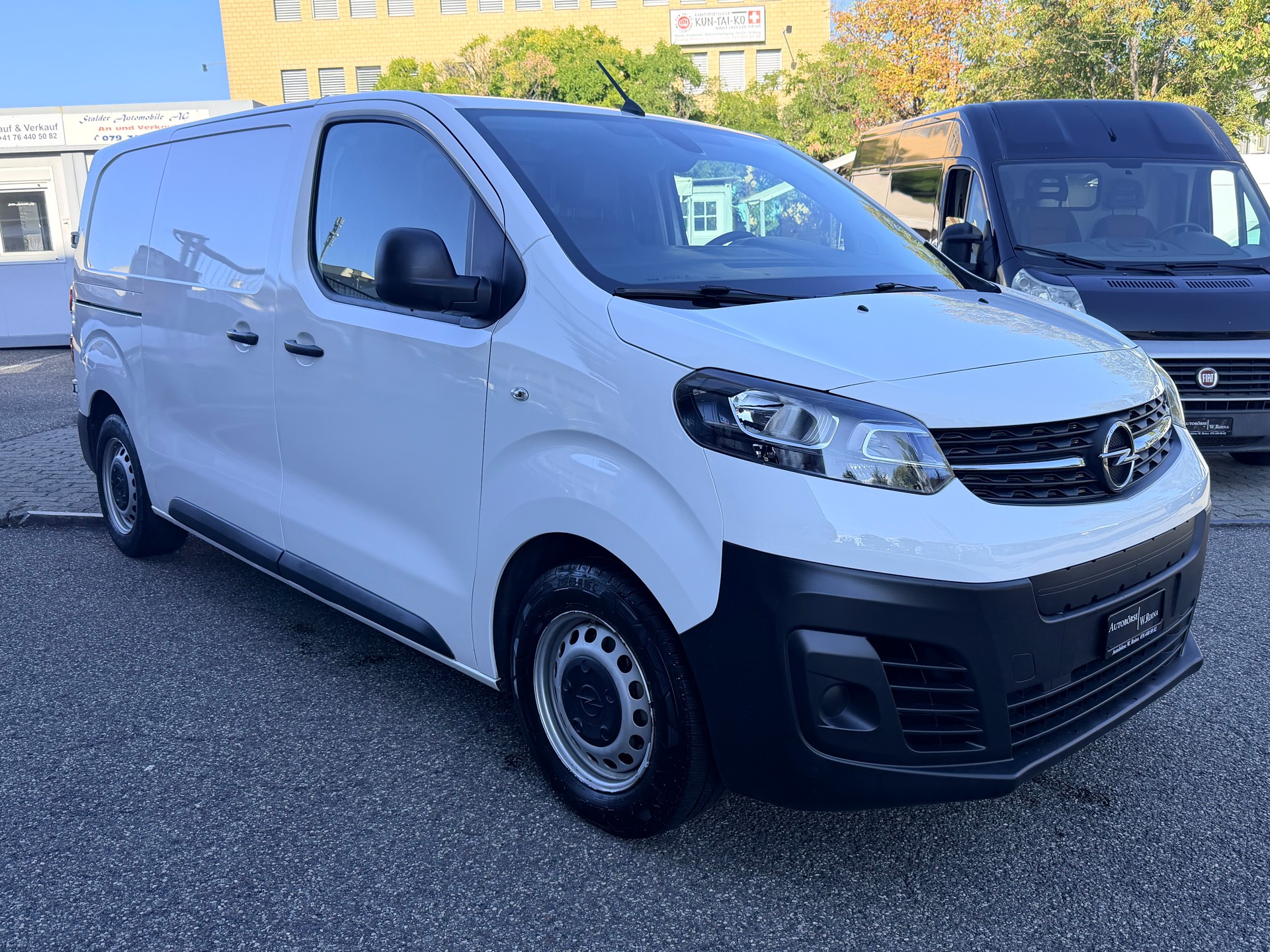 OPEL Vivaro Cargo-e 50 kWh Enjoy M-image-0