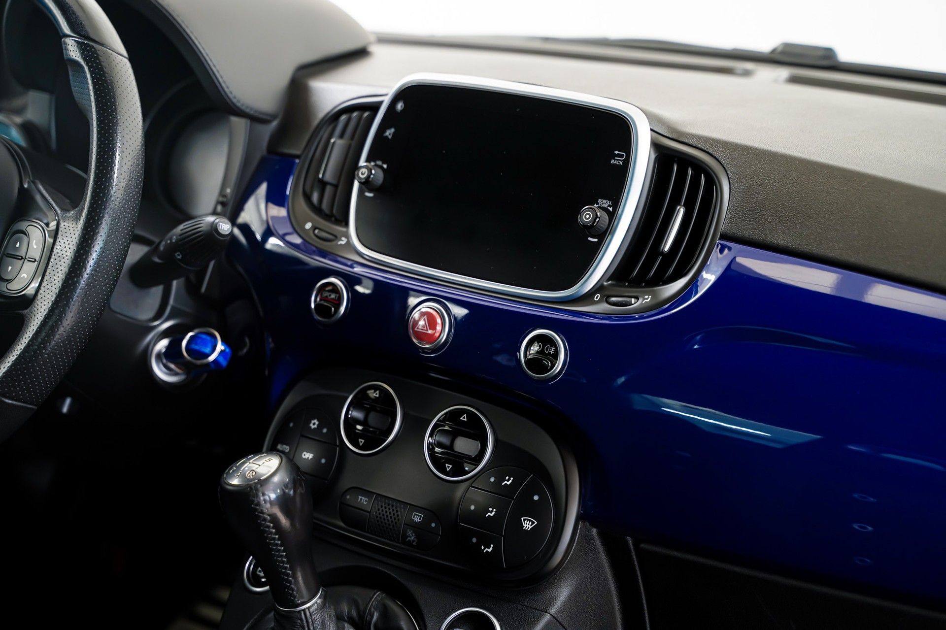 FIAT 595 1.4 16V Turbo Abarth-image-16