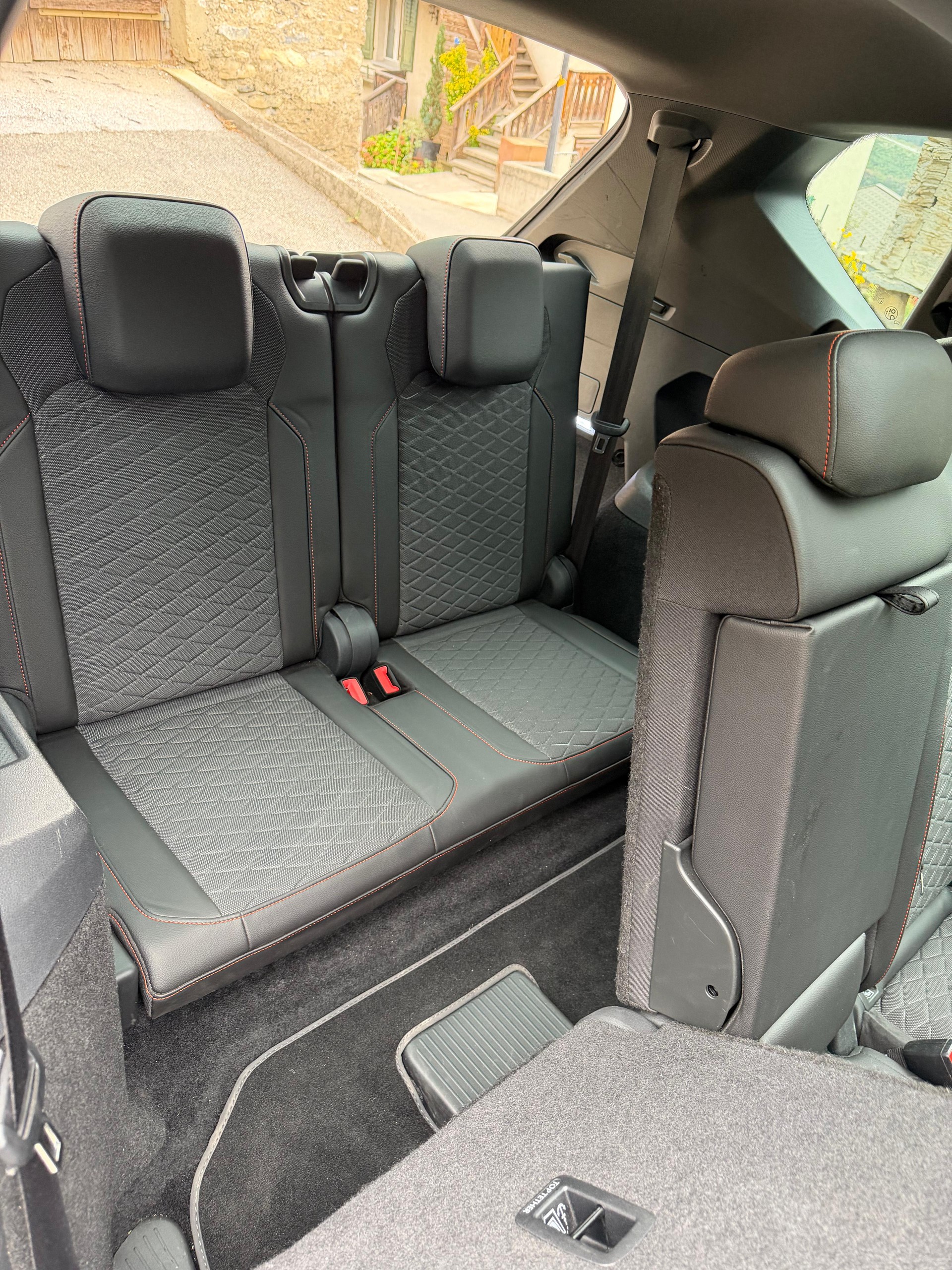 SEAT 2.0 TSI Hola FR 4Drive DSG-image-4