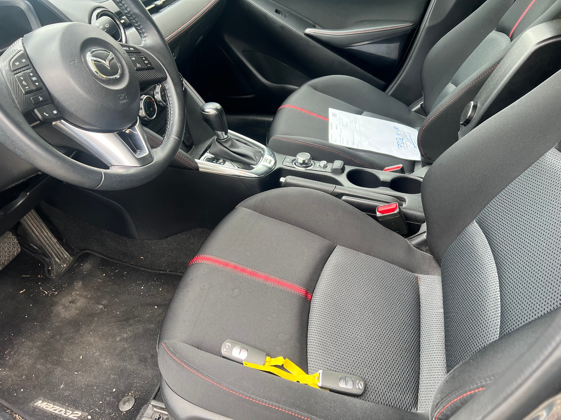 MAZDA 2 1.5i 16V Skyactiv-G Ambition Drive-image-6