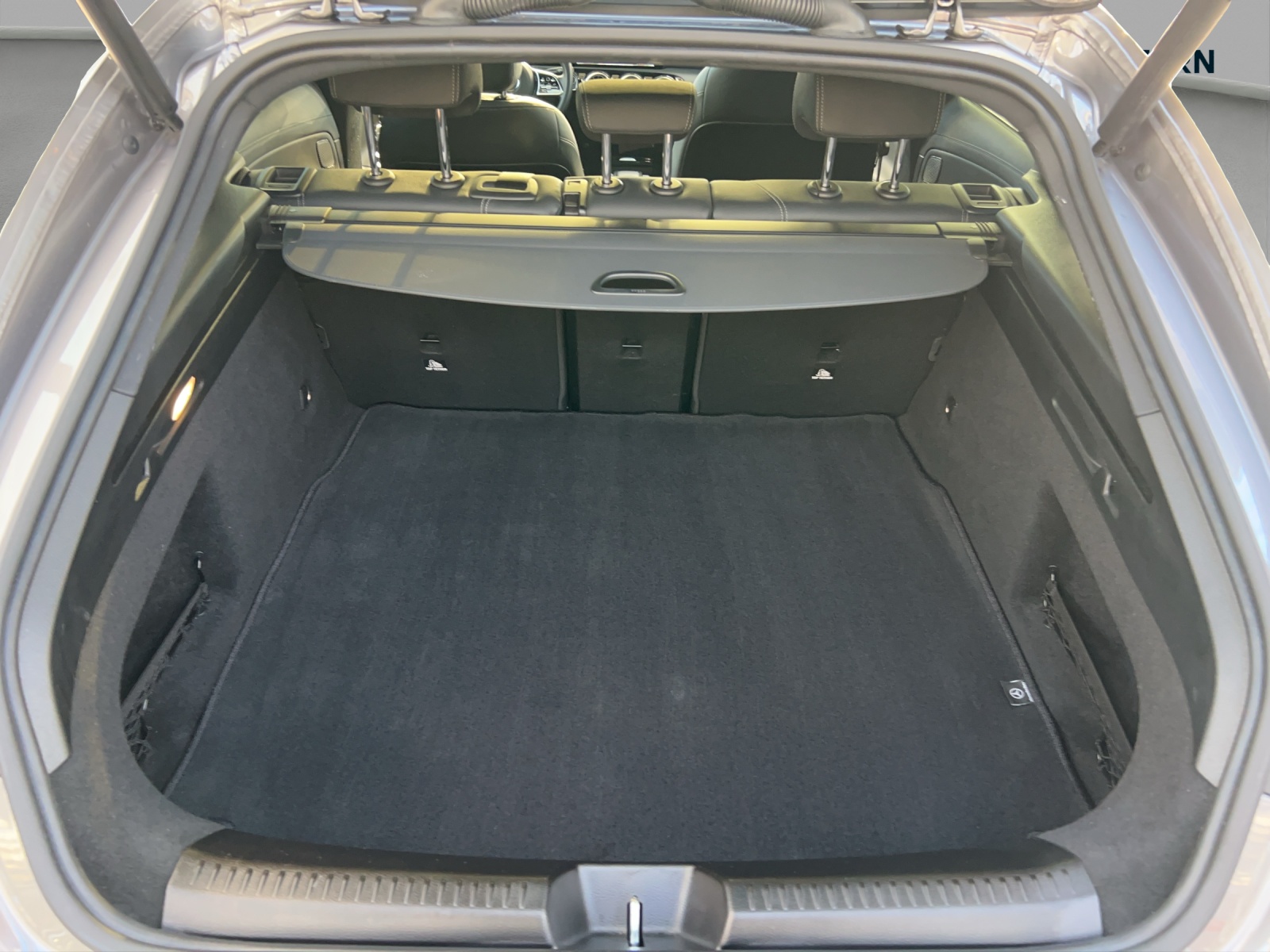 MERCEDES-BENZ CLA Shooting Brake 250 4Matic 7G-DCT Progressive-image-14