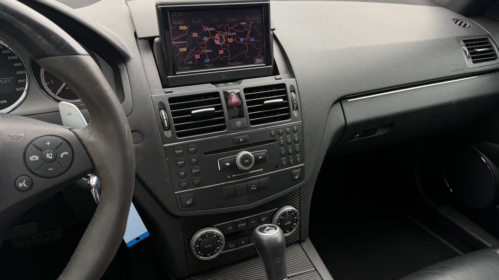 MERCEDES-BENZ C 63 AMG Avantgarde 7G-Tronic-image-14