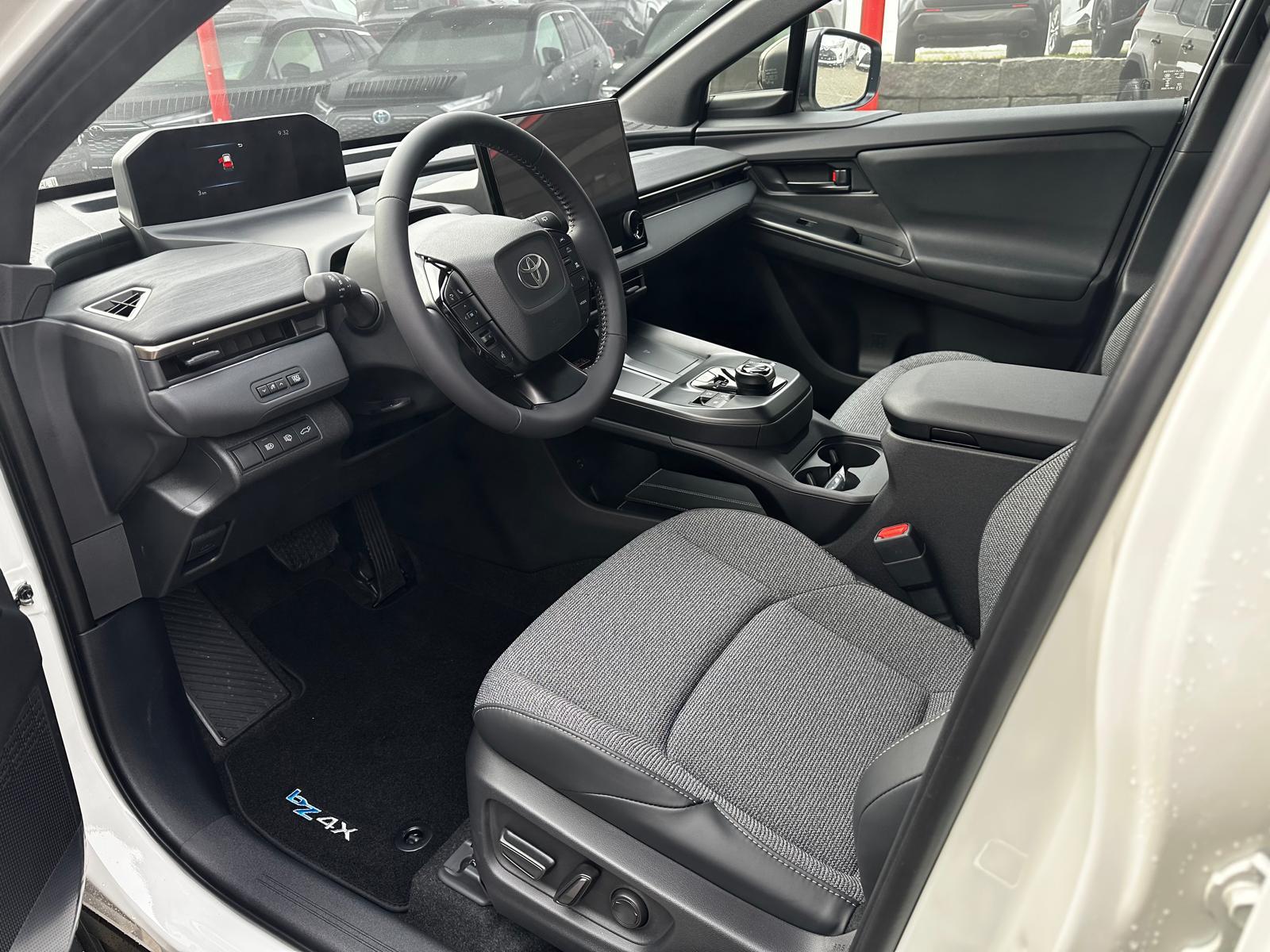 TOYOTA bZ4X Touring Style-image-7