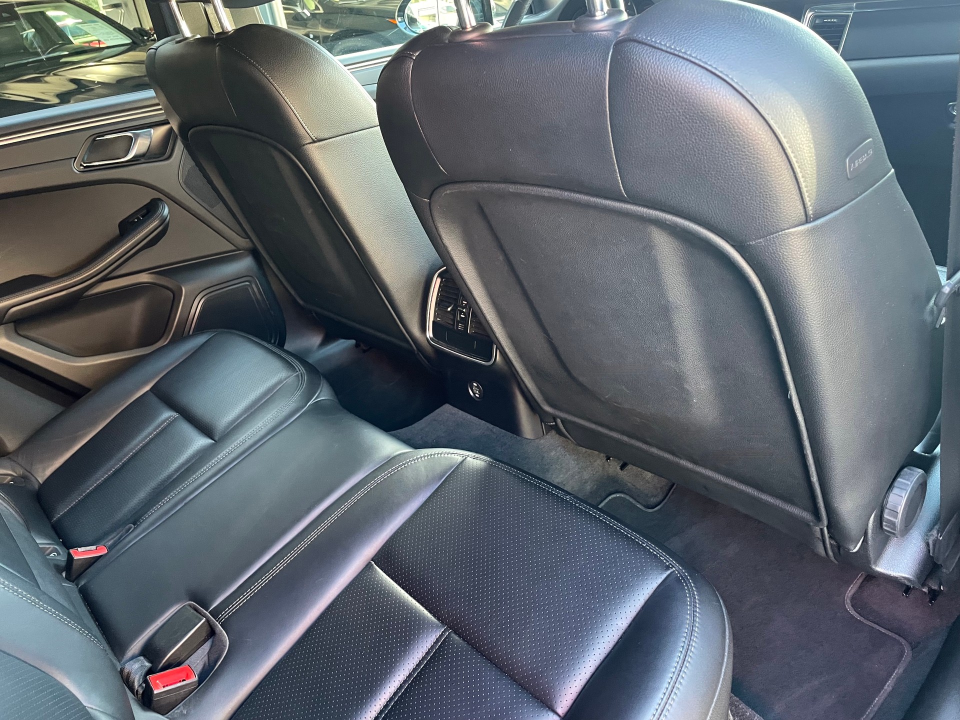 PORSCHE Macan PDK-image-11
