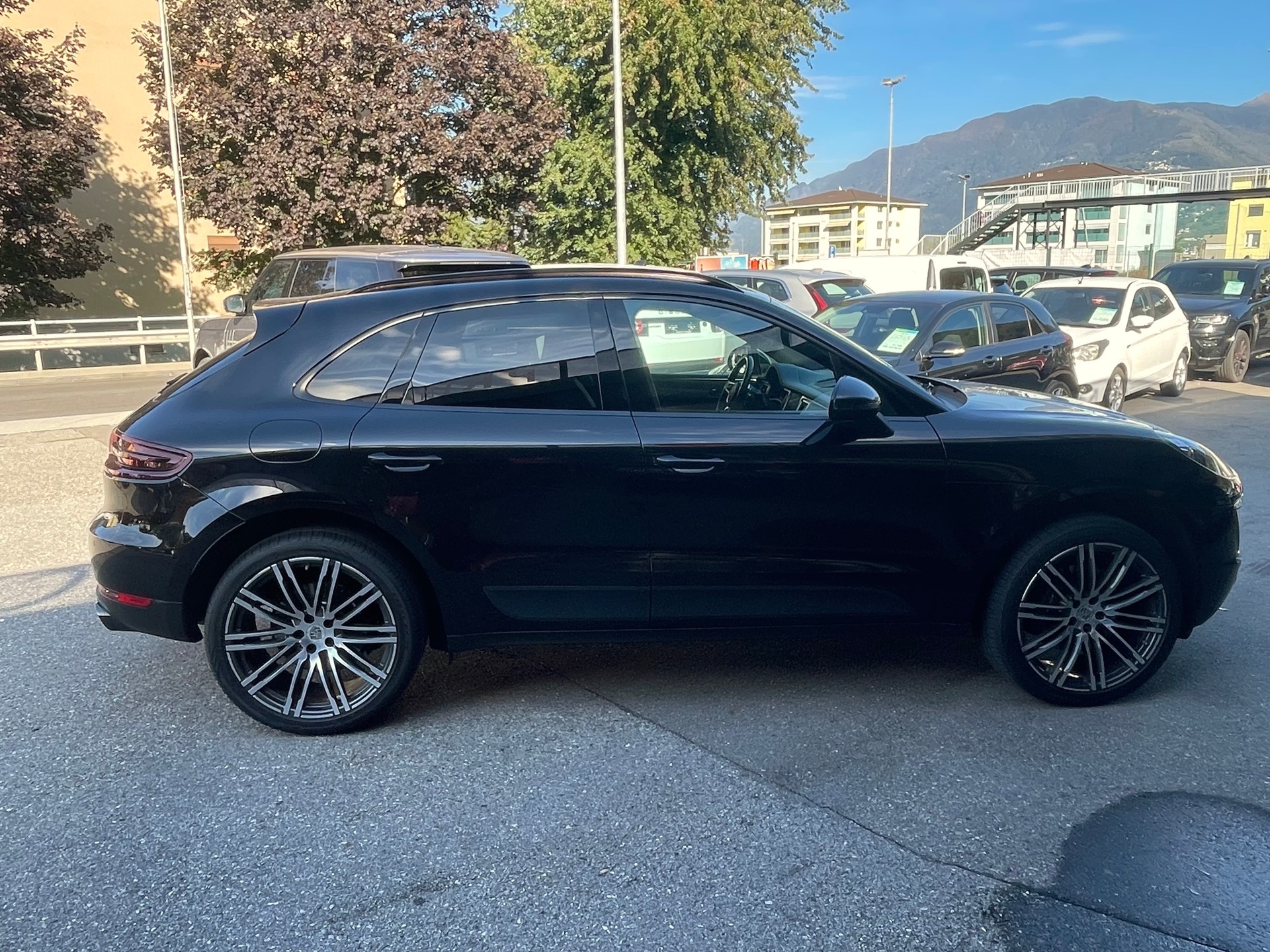 PORSCHE Macan PDK-image-10