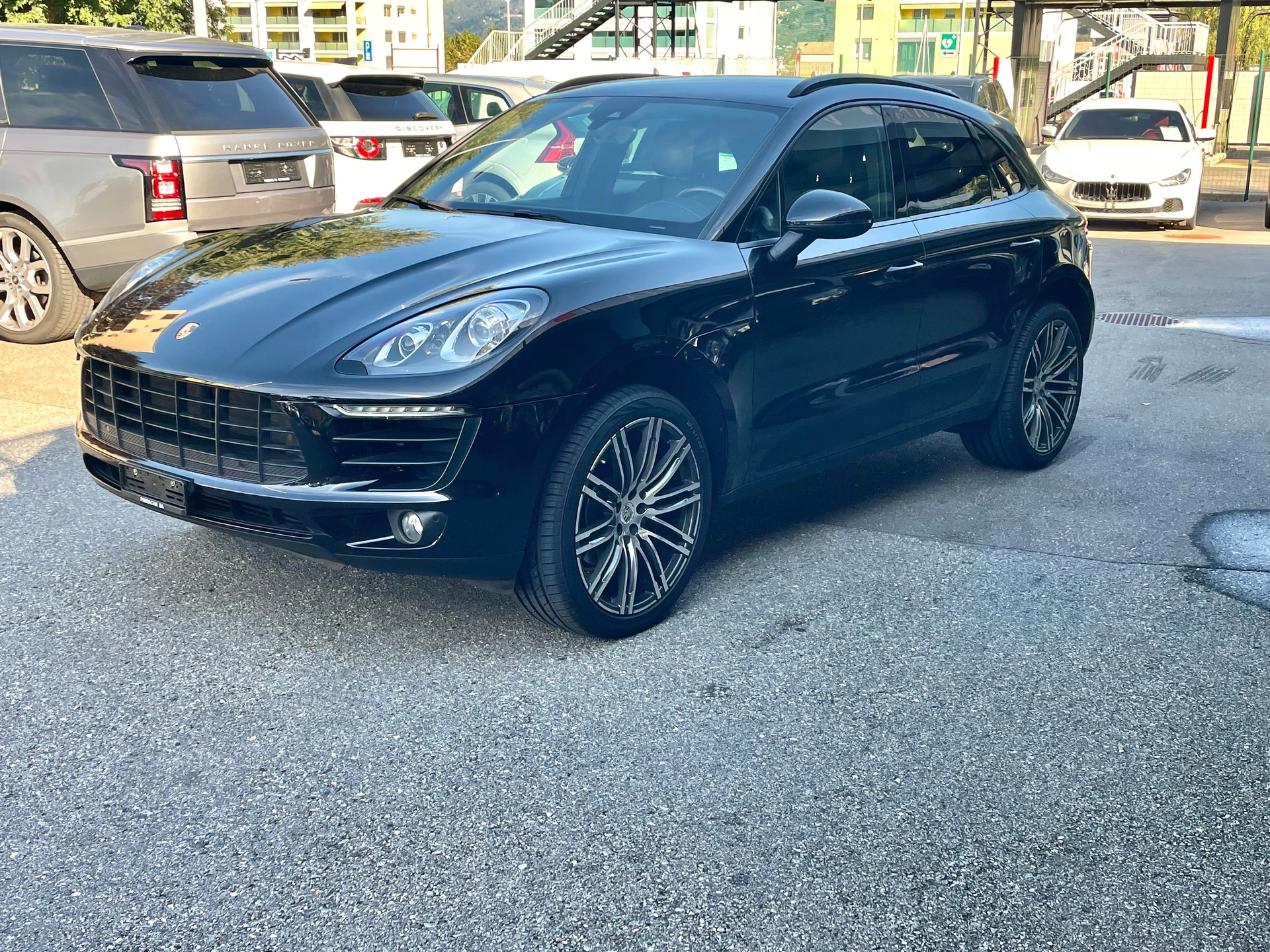 PORSCHE Macan PDK-image-1